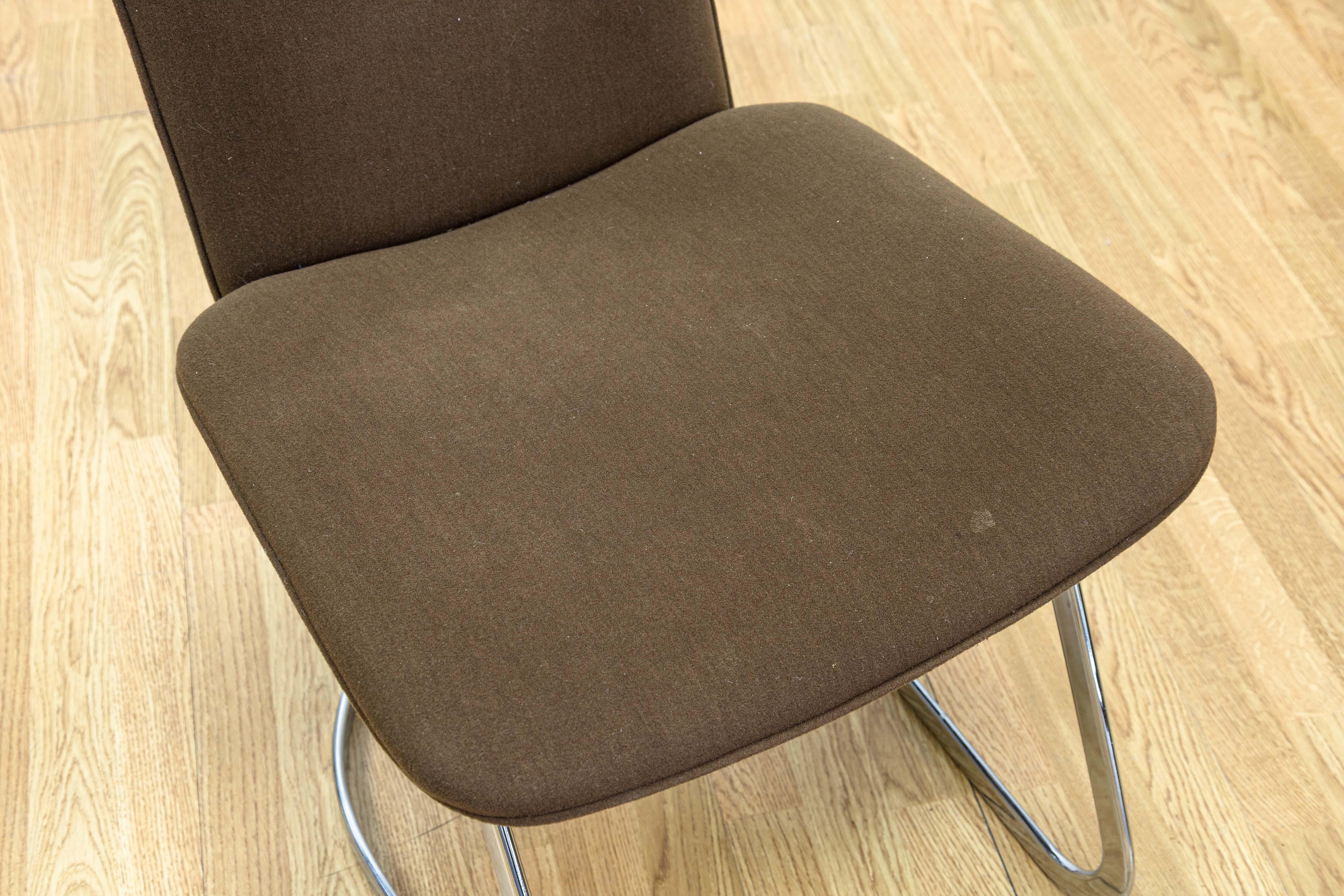 6er-Set Robert Haussmann für De Sede RH-320 Braune Mohair & Chrom Esszimmerstühle (Moderne der Mitte des Jahrhunderts) im Angebot