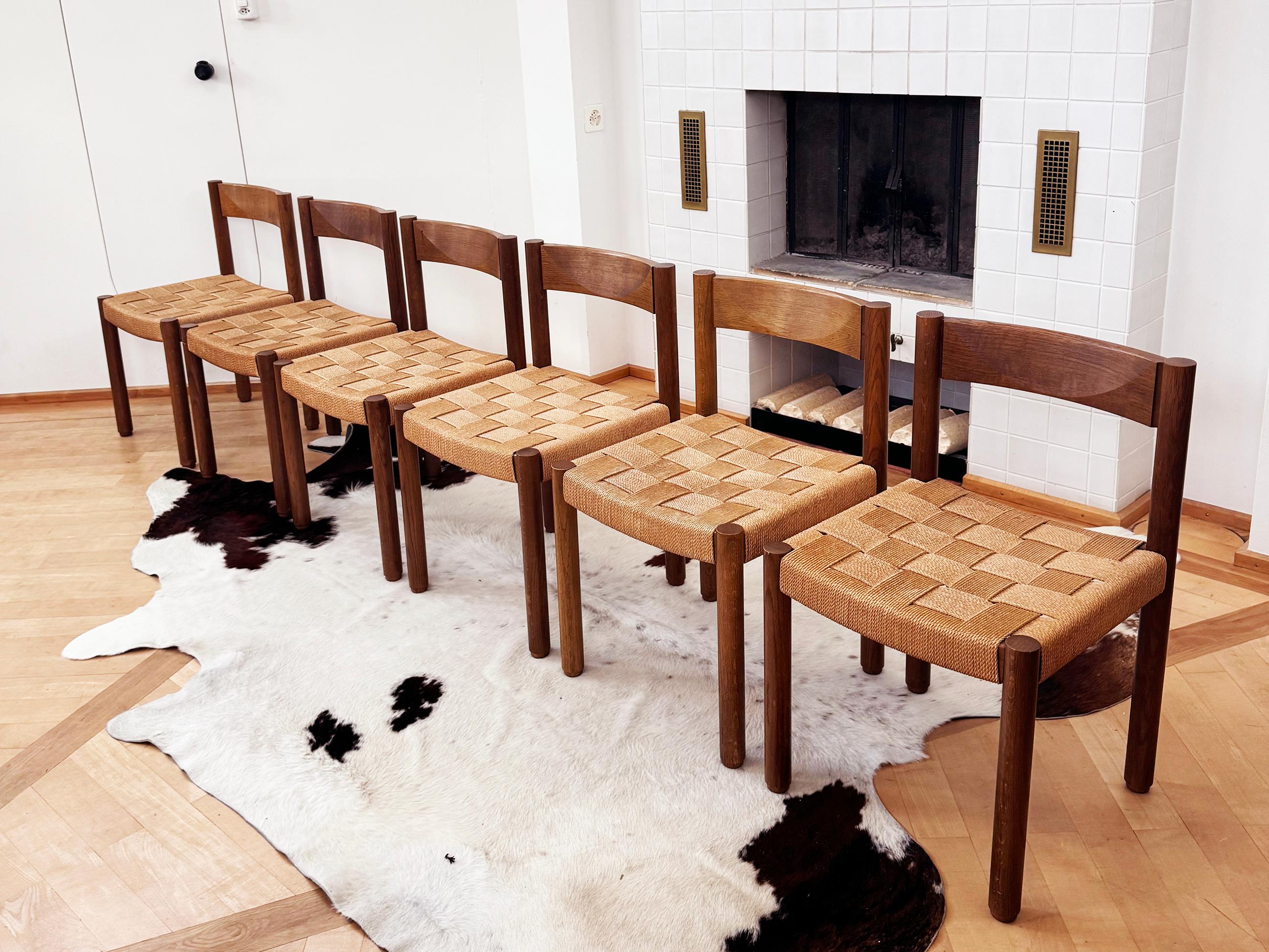 Set of six 1960s ICONIC and rare tiger oak wood and woven rope seat chairs model 6200 by Robert and Trix Haussmann, famous designers from Zurich Switzerland. In excellent vintage condition, very sturdy and comfortable, with gorgeous rope