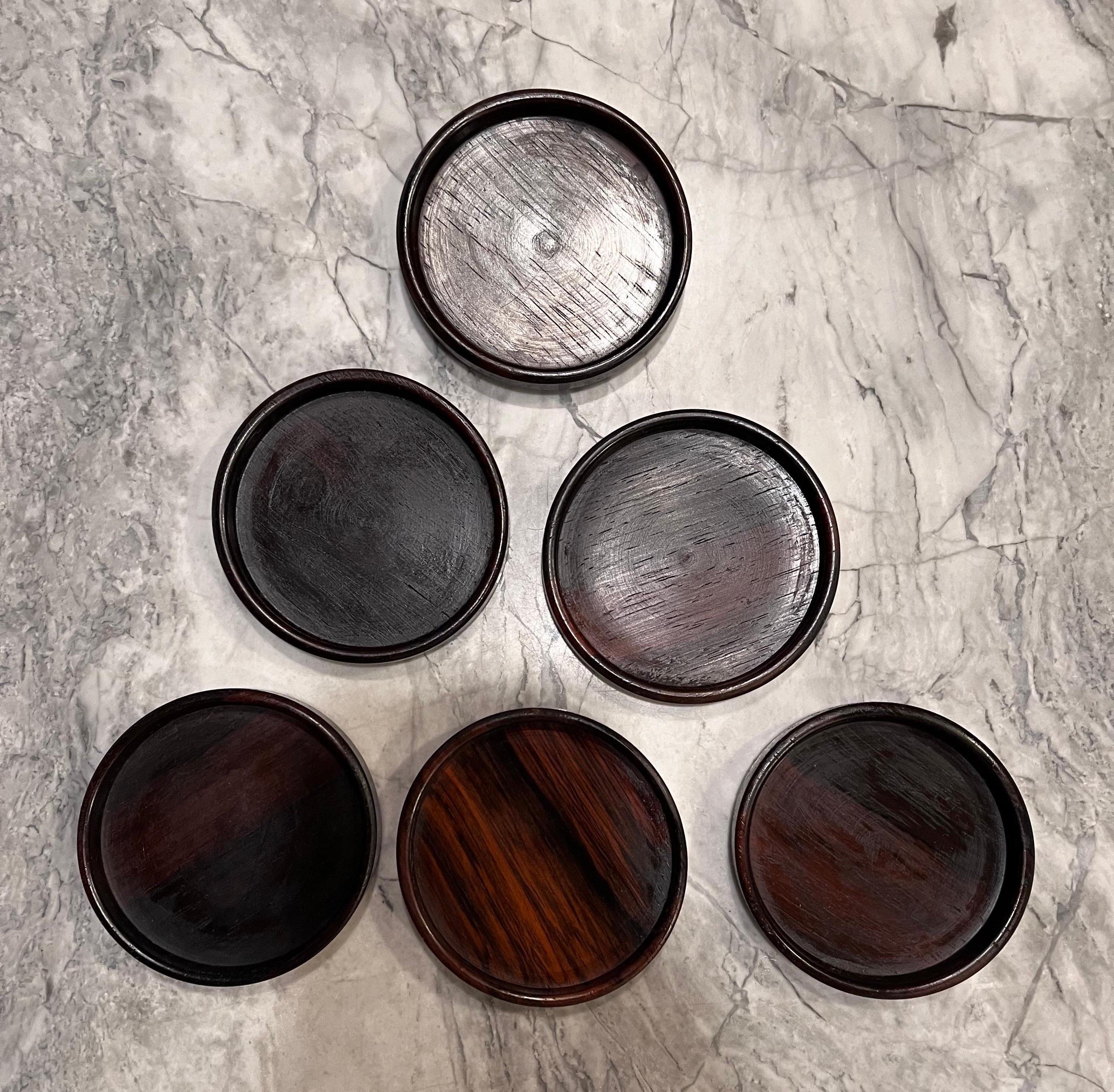 Set of 6 Rosewood Coasters In Good Condition In Philadelphia, PA