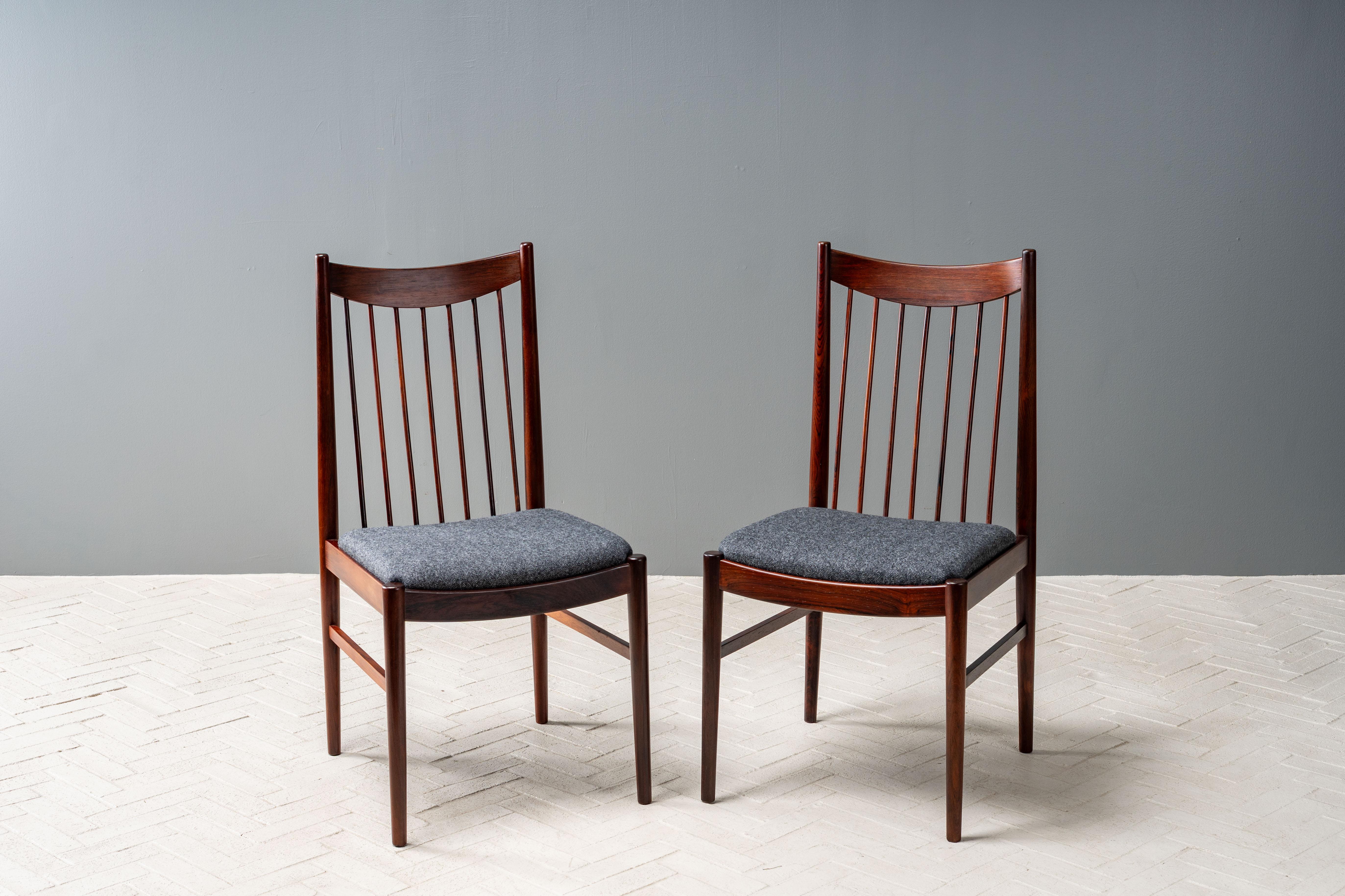 Juego de 6 sillas de comedor de palisandro de Arne Vodder en venta 8