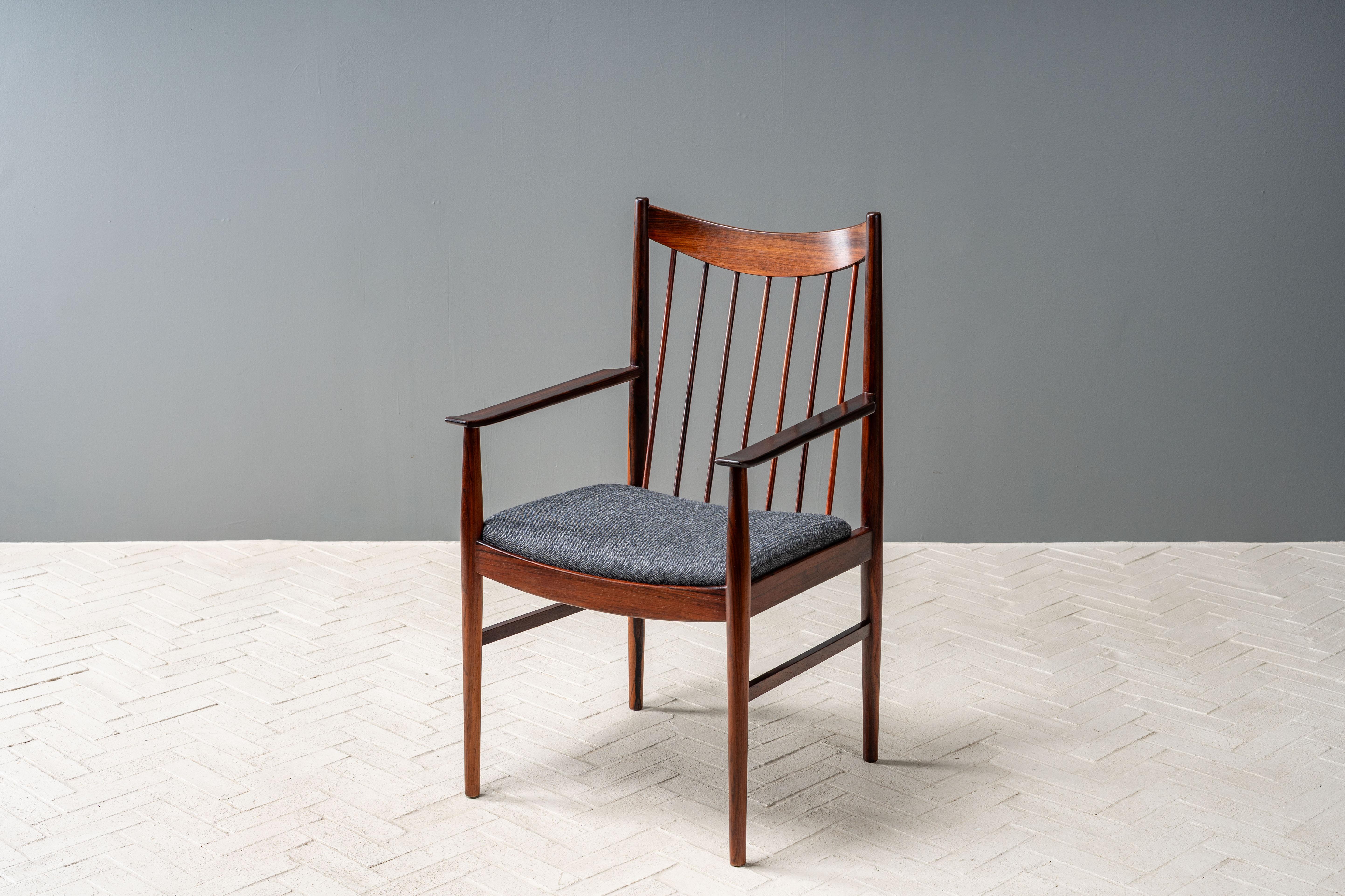 Juego de 6 sillas de comedor de palisandro de Arne Vodder mediados del siglo XX en venta