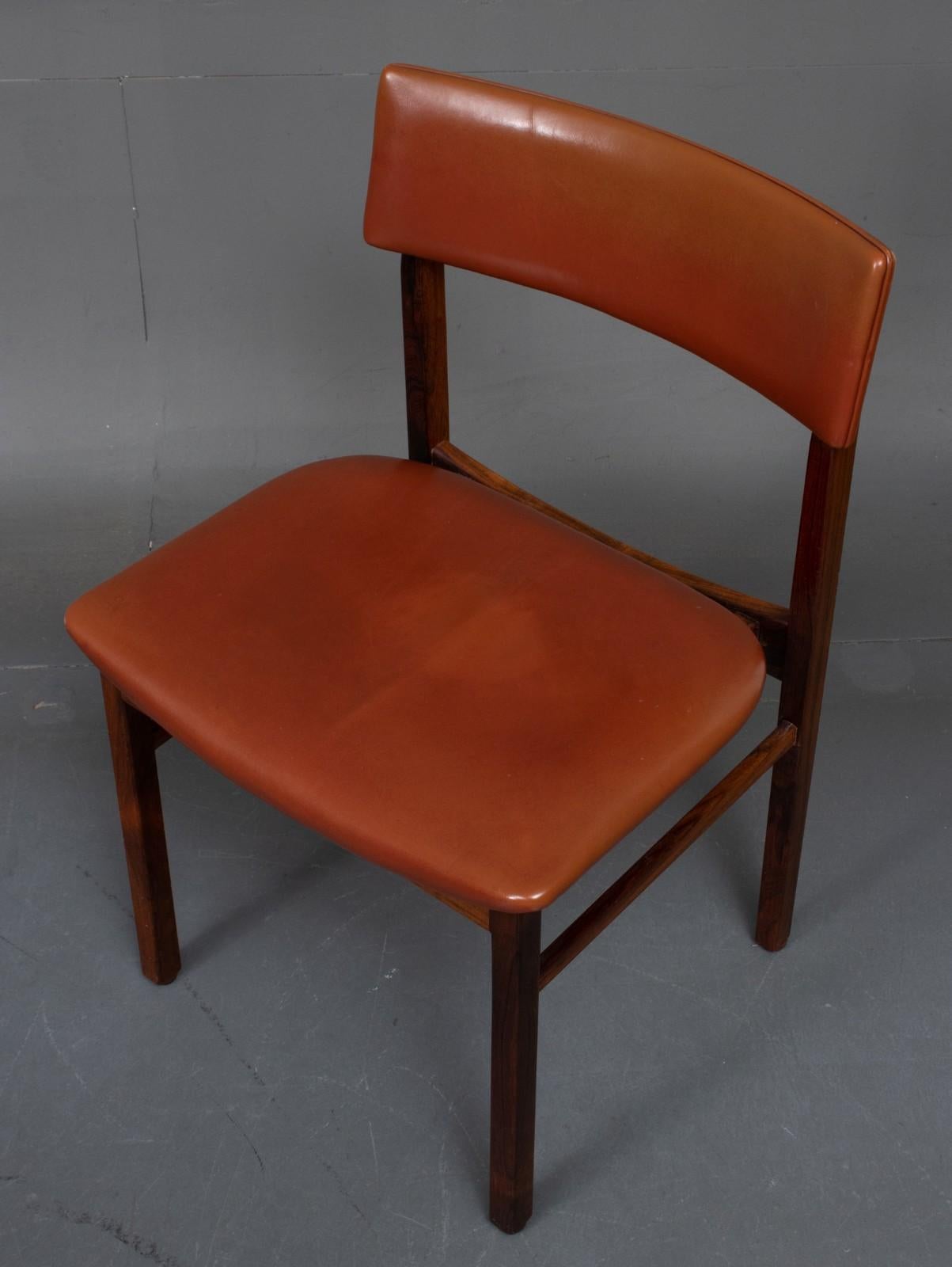 Scandinavian Modern Set of 6 Rosewood Dining Chairs by Kurt Östervig For Sale