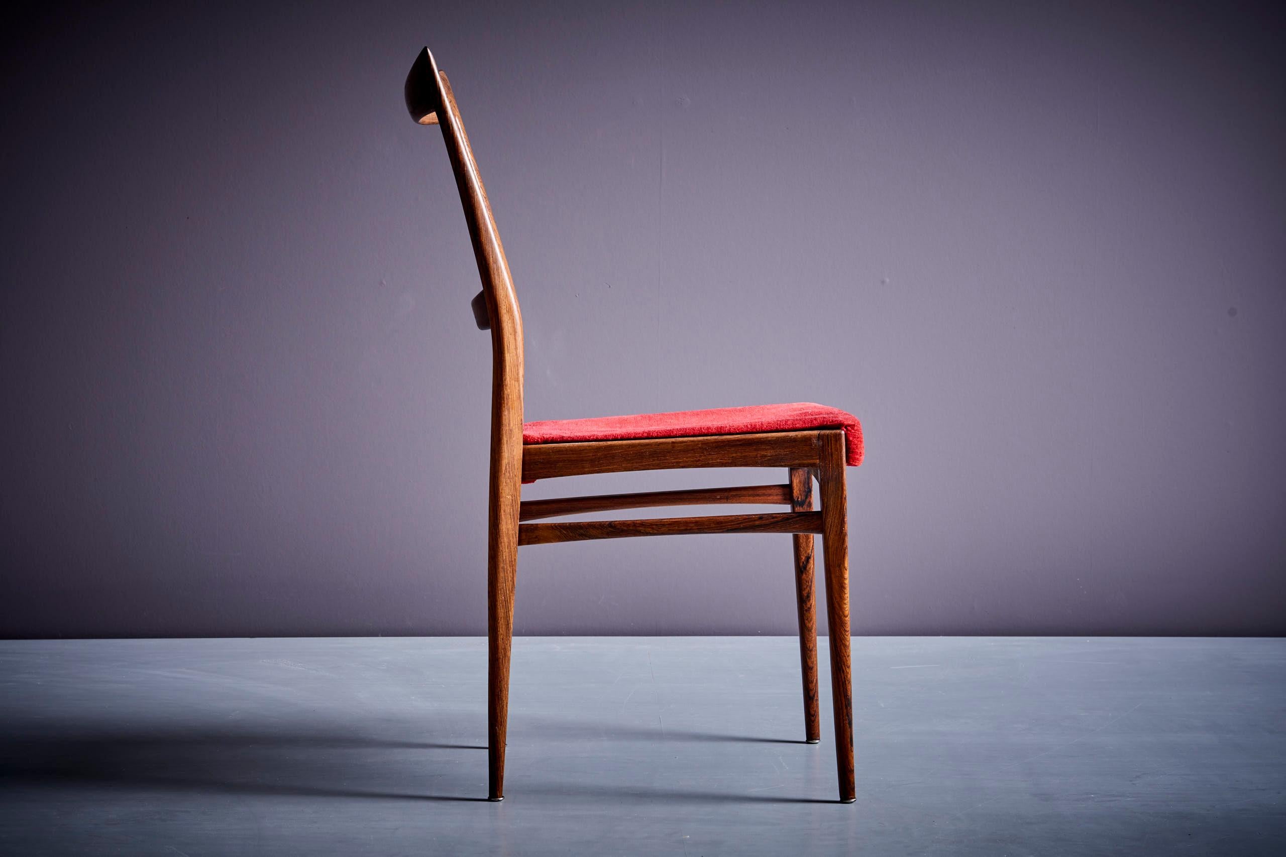 Set of 6 Rosewood Dining Chairs in the manner of Ico Parisi with red upholstery For Sale 1