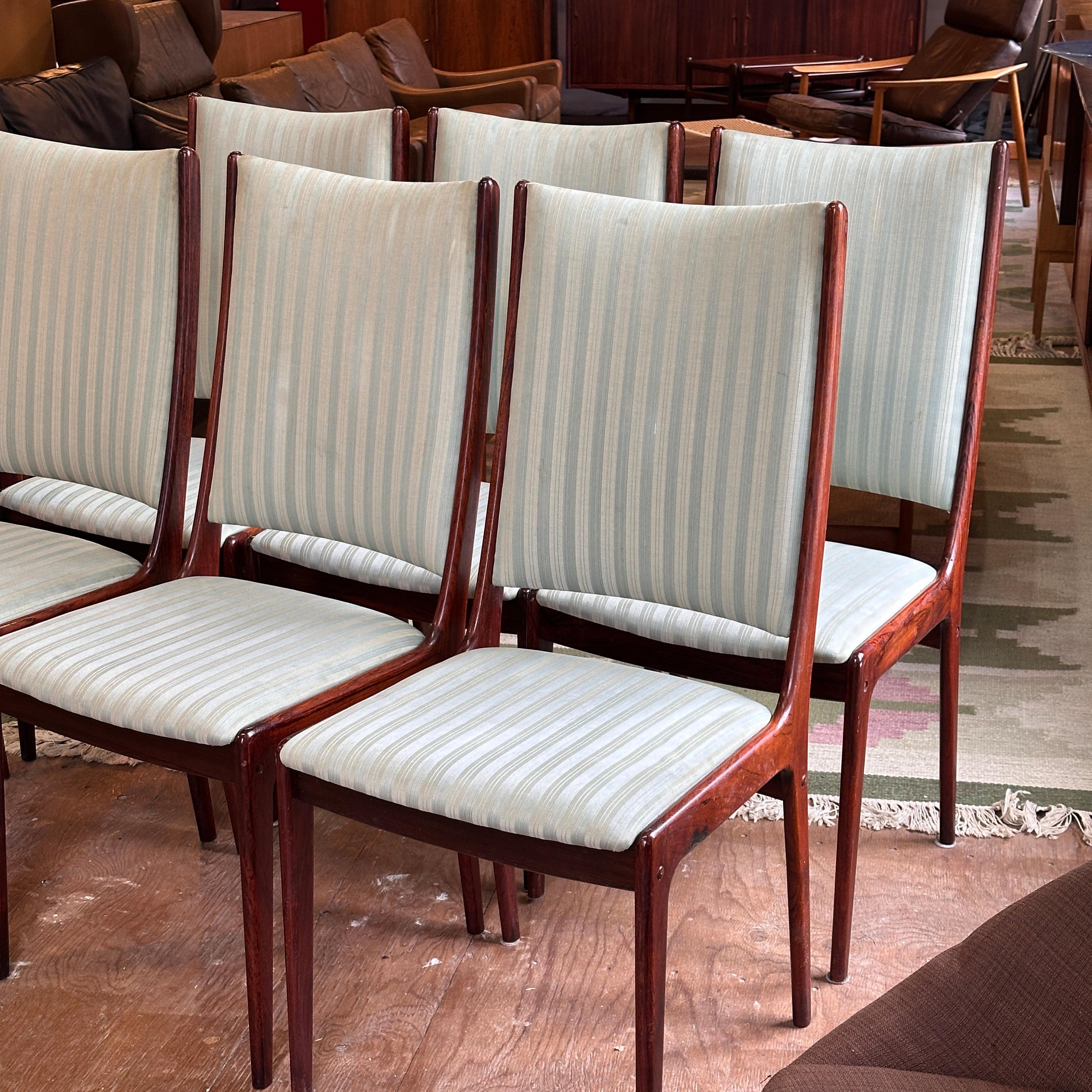 Fine XX secolo Set di 6 sedie da pranzo Highback in palissandro di Uldum Møbelfabrik in vendita