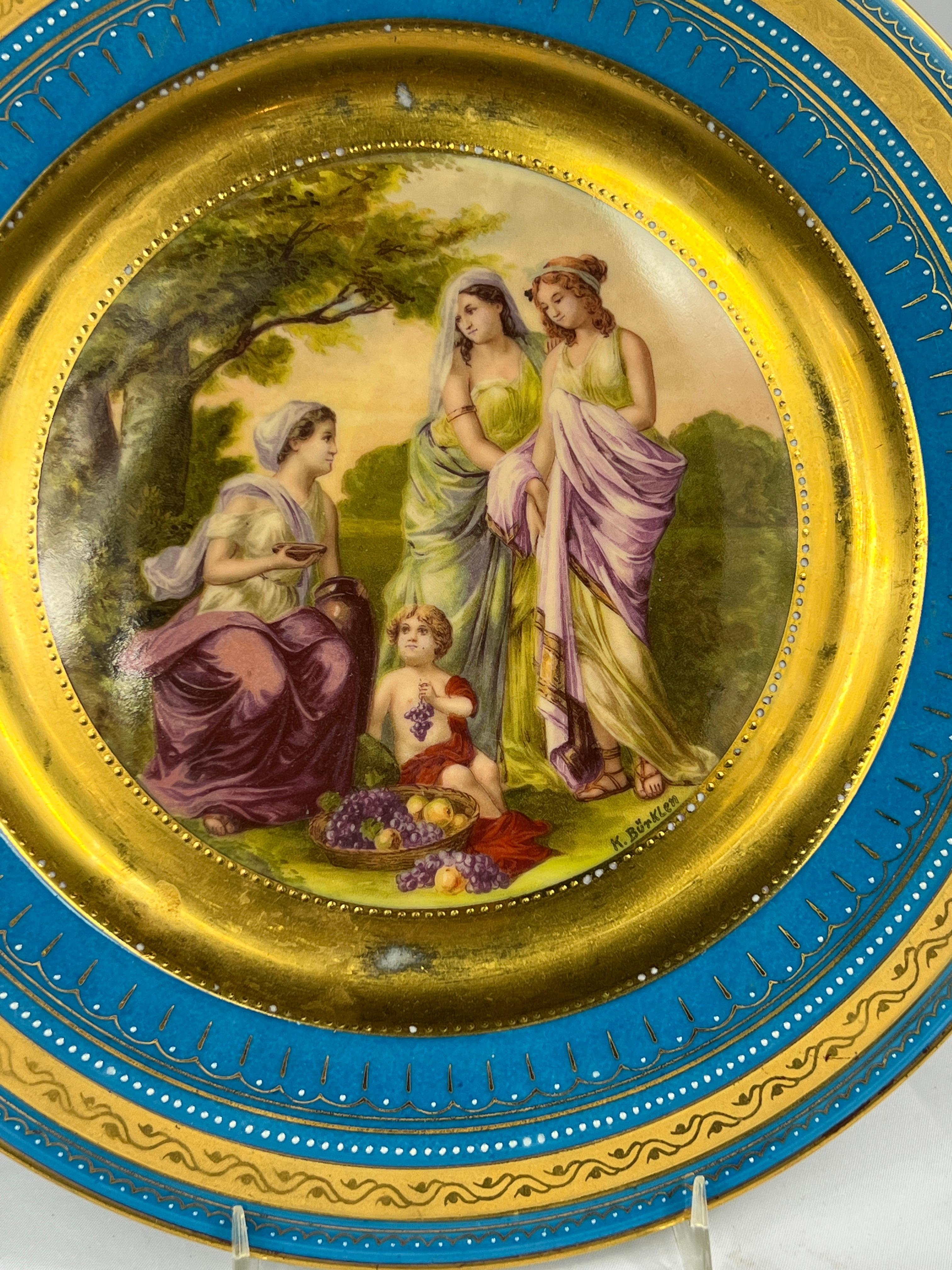 Set di 6 piatti decorati in stile reale viennese, allegorici e smaltati, da 10,875 pollici in vendita 7