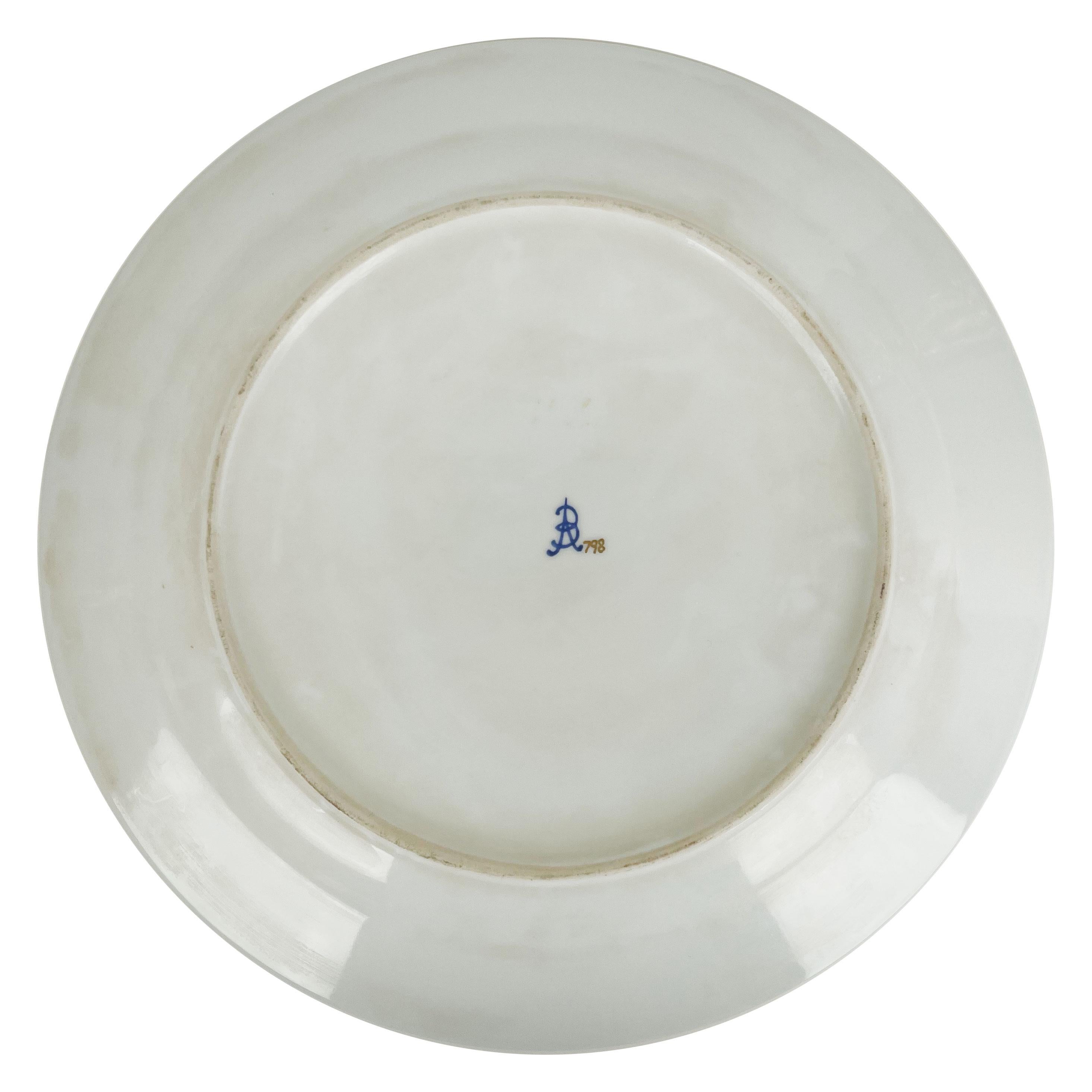 Set Of 6 Russian Hand-Painted Porcelain Military Plates, Circa 1900 For Sale 4