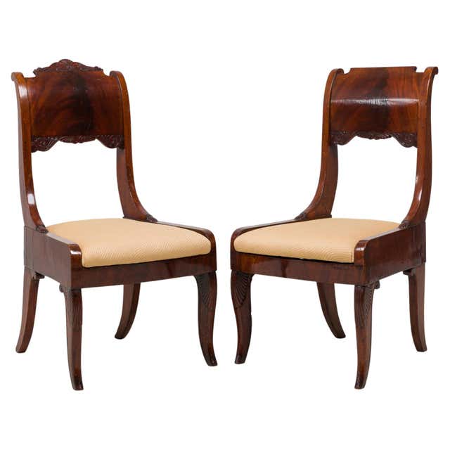 Italian Neo-Classic Shield Side Chair For Sale at 1stDibs | neo shield
