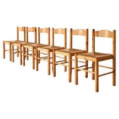 Ensemble de 6 chaises rustiques chic de style chalet en pin et jonc des années 1960