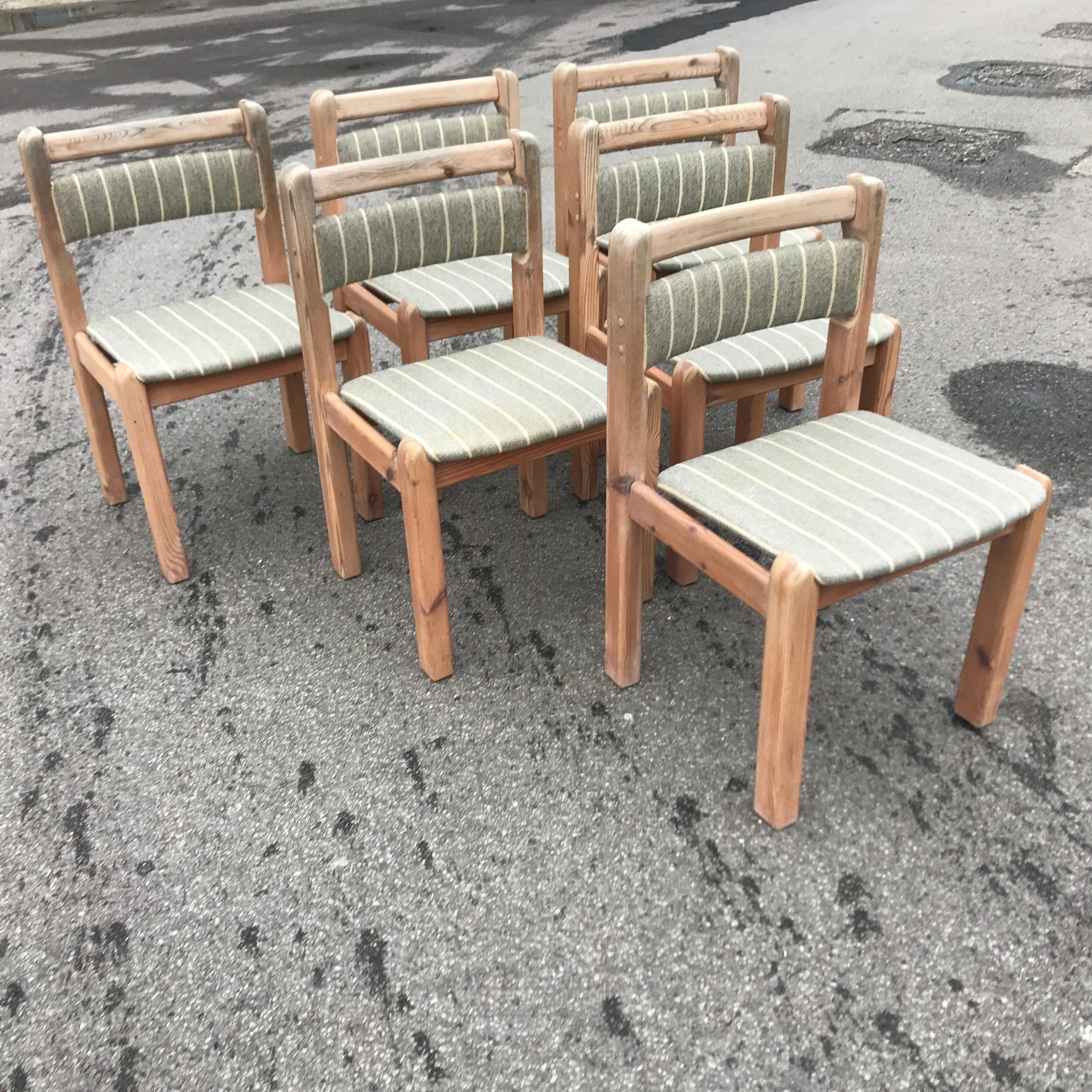 Strong white pigmented pine chairs Danish design from 1970s.
