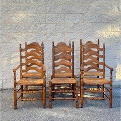 Juego de 6 Sillas de Comedor Rústicas Vintage de Nogal con Respaldo de Escalera y Asiento de Junco