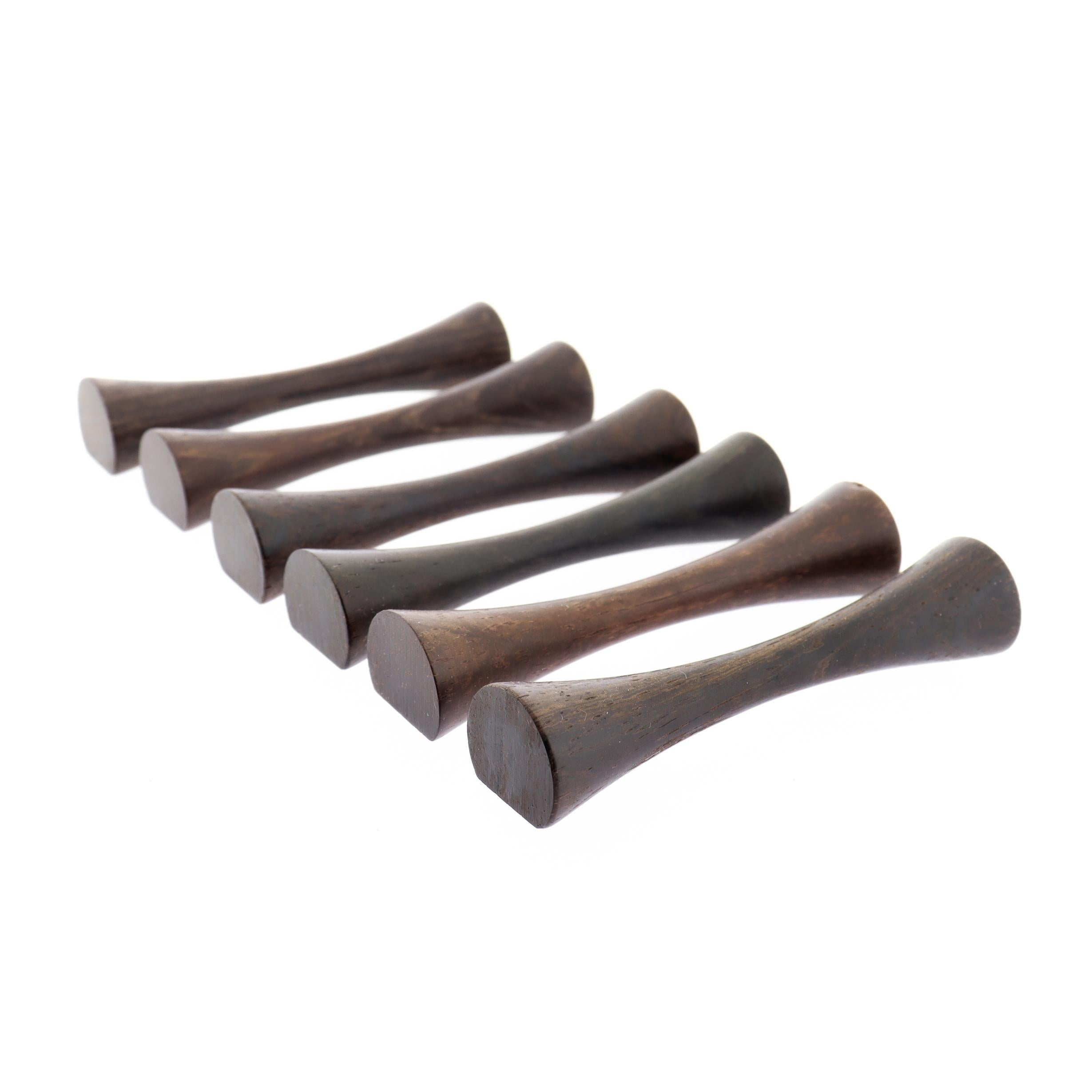 Danese Set di 6 poggiacoltelli in legno tornito SAAP Danish Modern Rosewood di Michael Bloch in vendita
