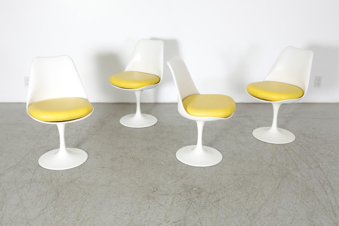 Tappezzeria Set di 6 sedie da pranzo o da cocktail in stile Saarinen con base a piedistallo di Pastoe in vendita