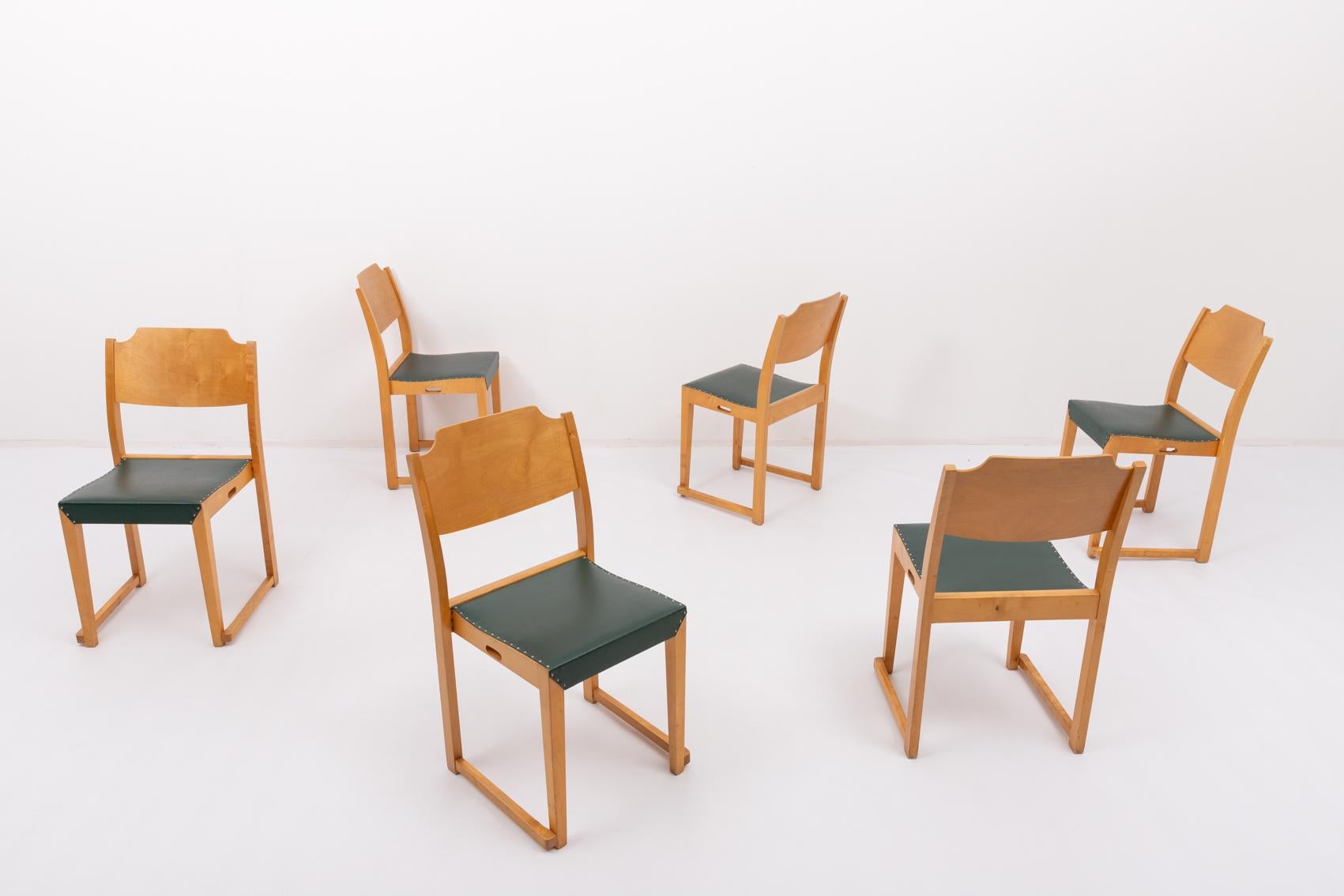 Scandinave moderne Ensemble de 6 chaises de design scandinave Herman Seeck pour Asko, Finlande années 1950 en vente