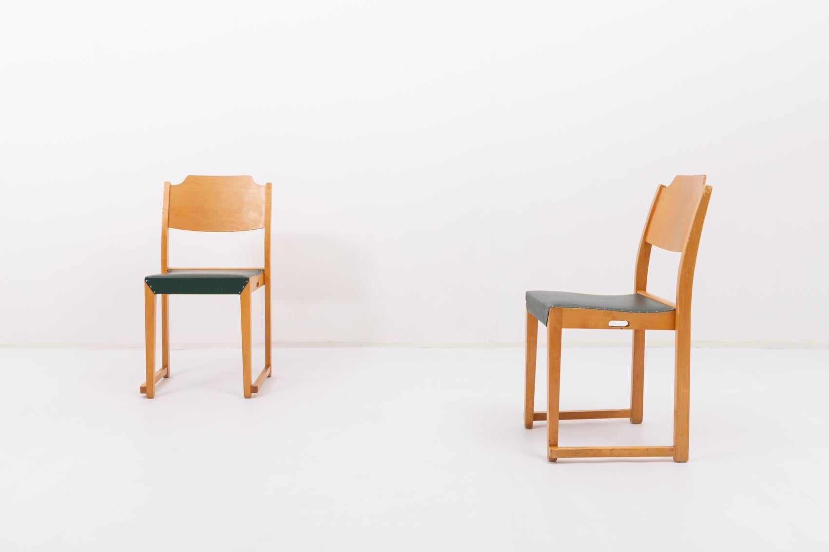 Varnished Set of 6 Scandinavian design Herman Seeck chairs for Asko, Finland 1950s For Sale