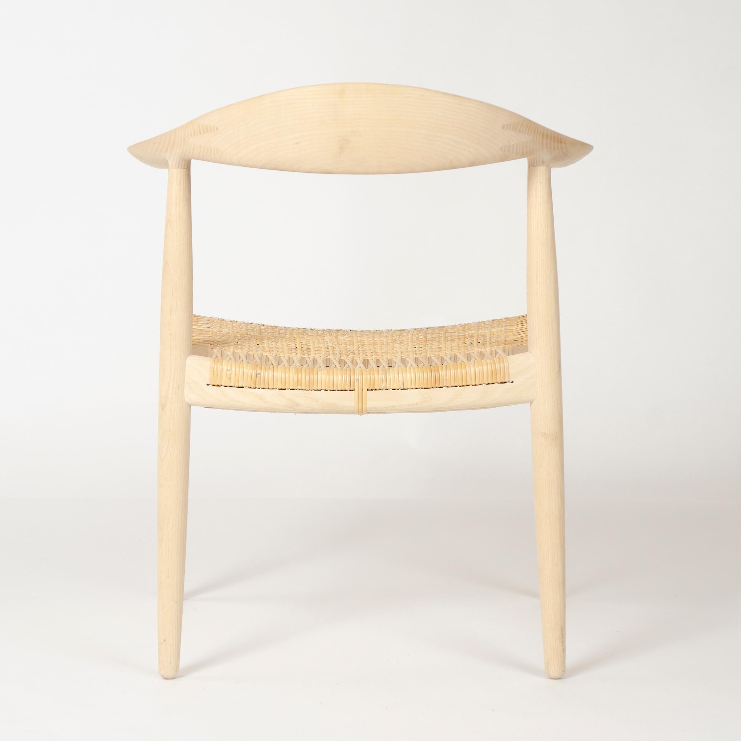 Scandinavian Modern Set of 6 Danish PP501 Round Chairs in Ash by Hans J. Wegner for PP Møbler For Sale