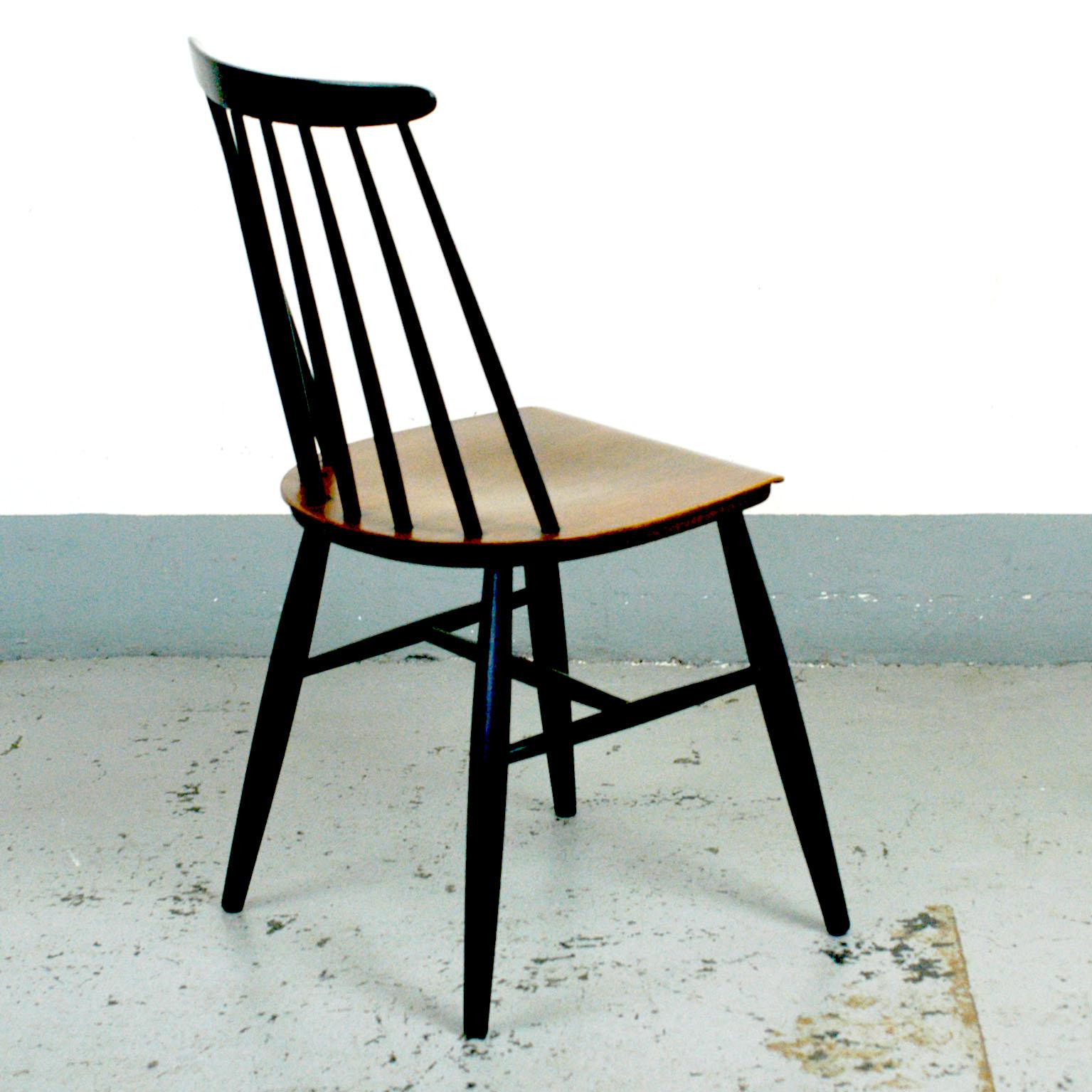 Swedish Set of 6 Scandinavian Modern Teak and Black Dining Chairs by Ilmari Tapiovaara