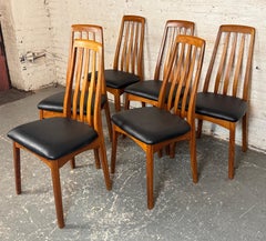 Set of 6 Scandinavian-style Spindle Back Teak Dining Chairs