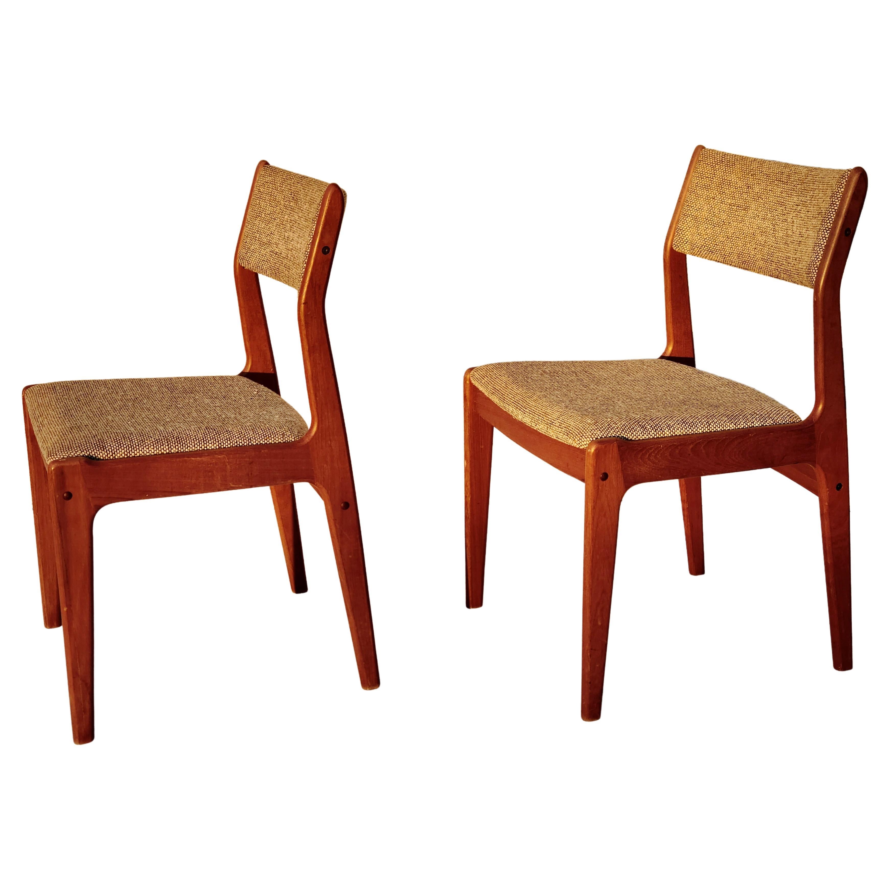Set of 6 Sculpted Teak Dining chairs in the Style of Benny Linden 2