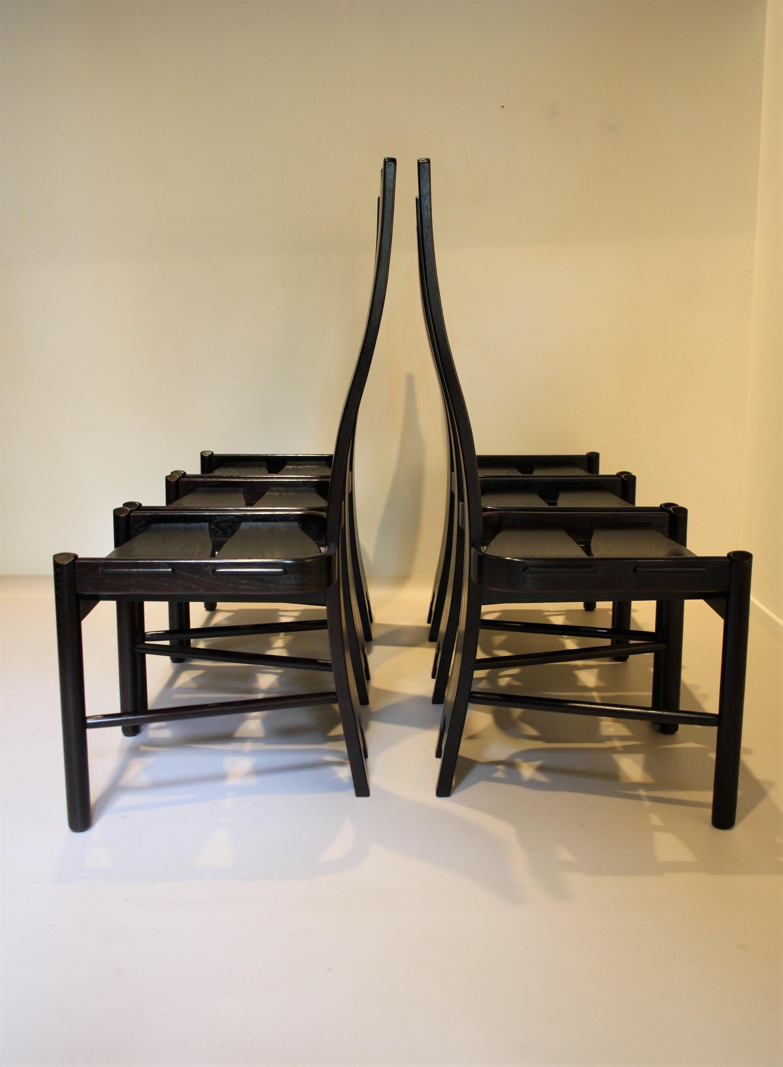 Set of 6 Sculptural Highback Dining Chairs In Good Condition In Belgium, BE