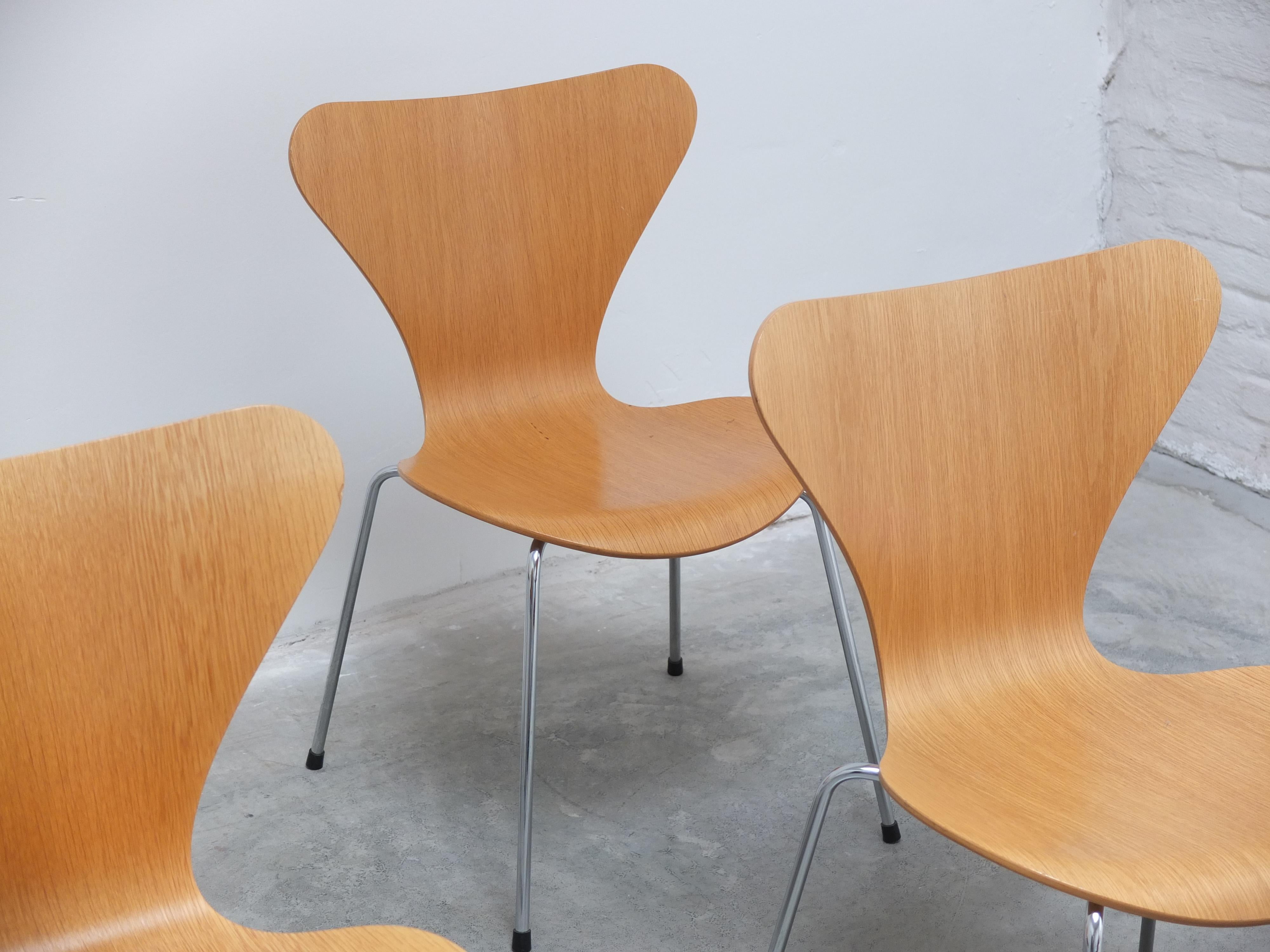 20th Century Set of 6 'Series 7' Chairs in Oak by Arne Jacobsen for Fritz Hansen, 1955