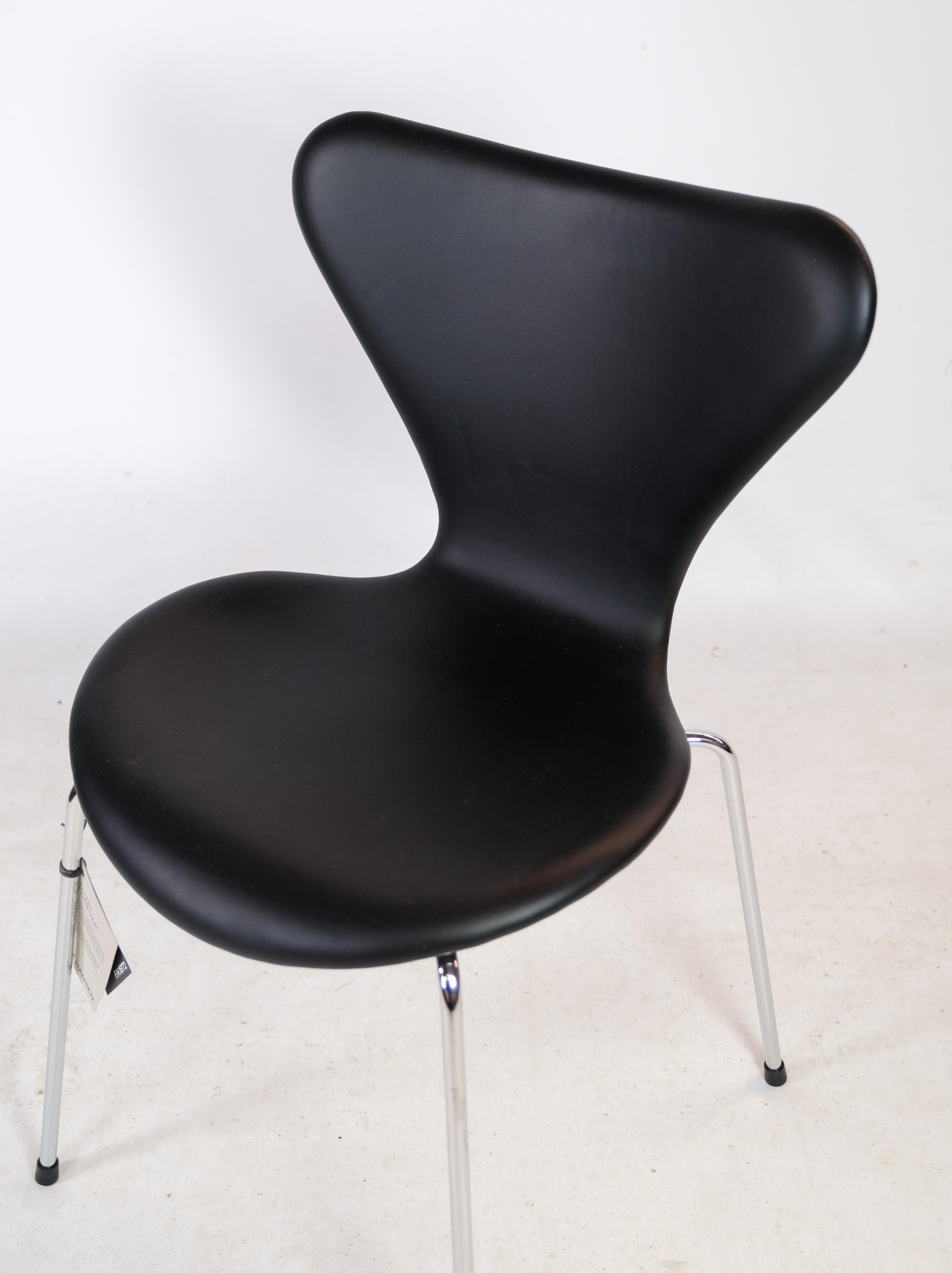Mid-Century Modern Set of 6 Seven Chairs Model 3107 Arne Jacobsen Fritz Hansen, 2020 For Sale