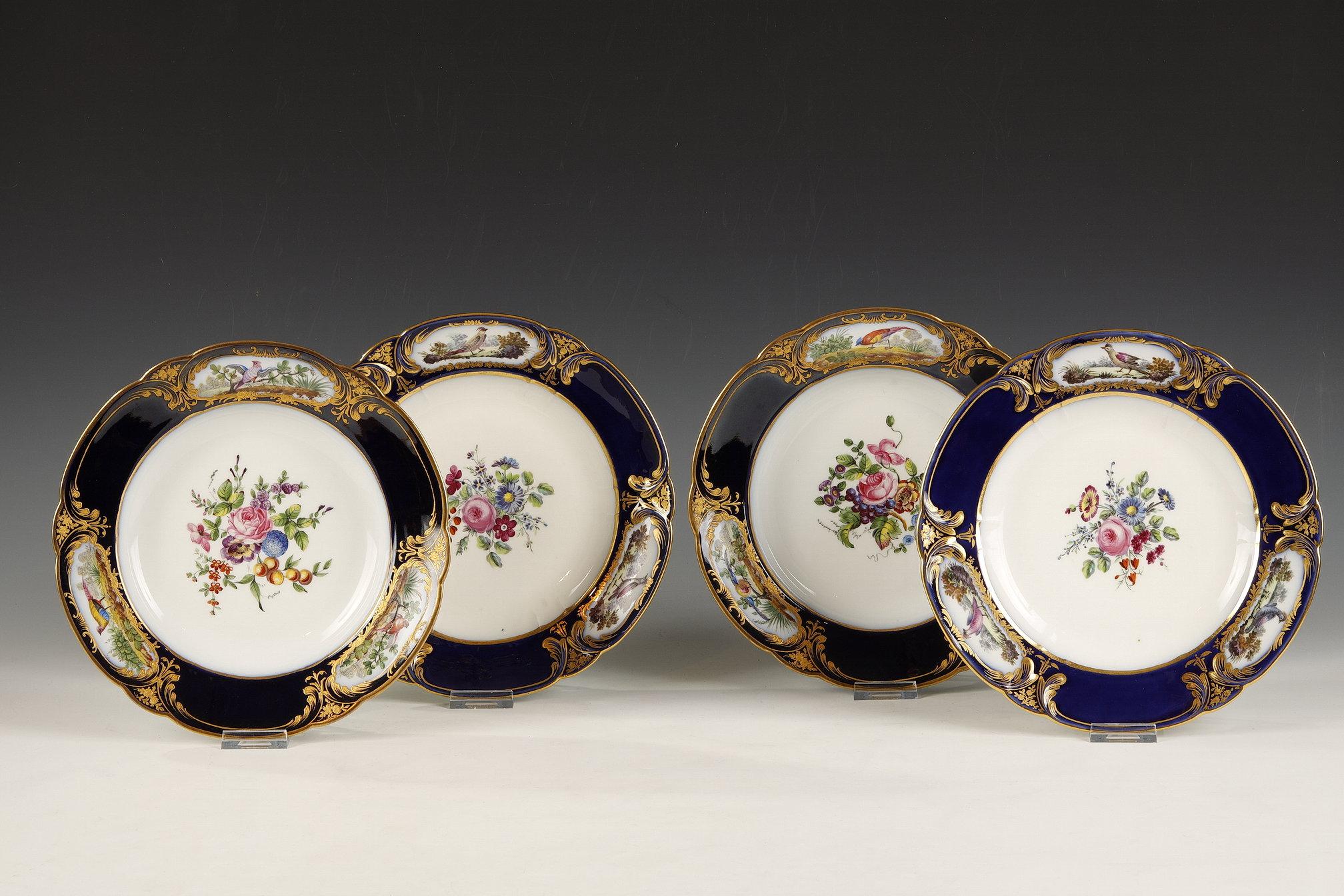 Français Lot de 6 assiettes en porcelaine de style Sèvres, France, vers 1880 en vente