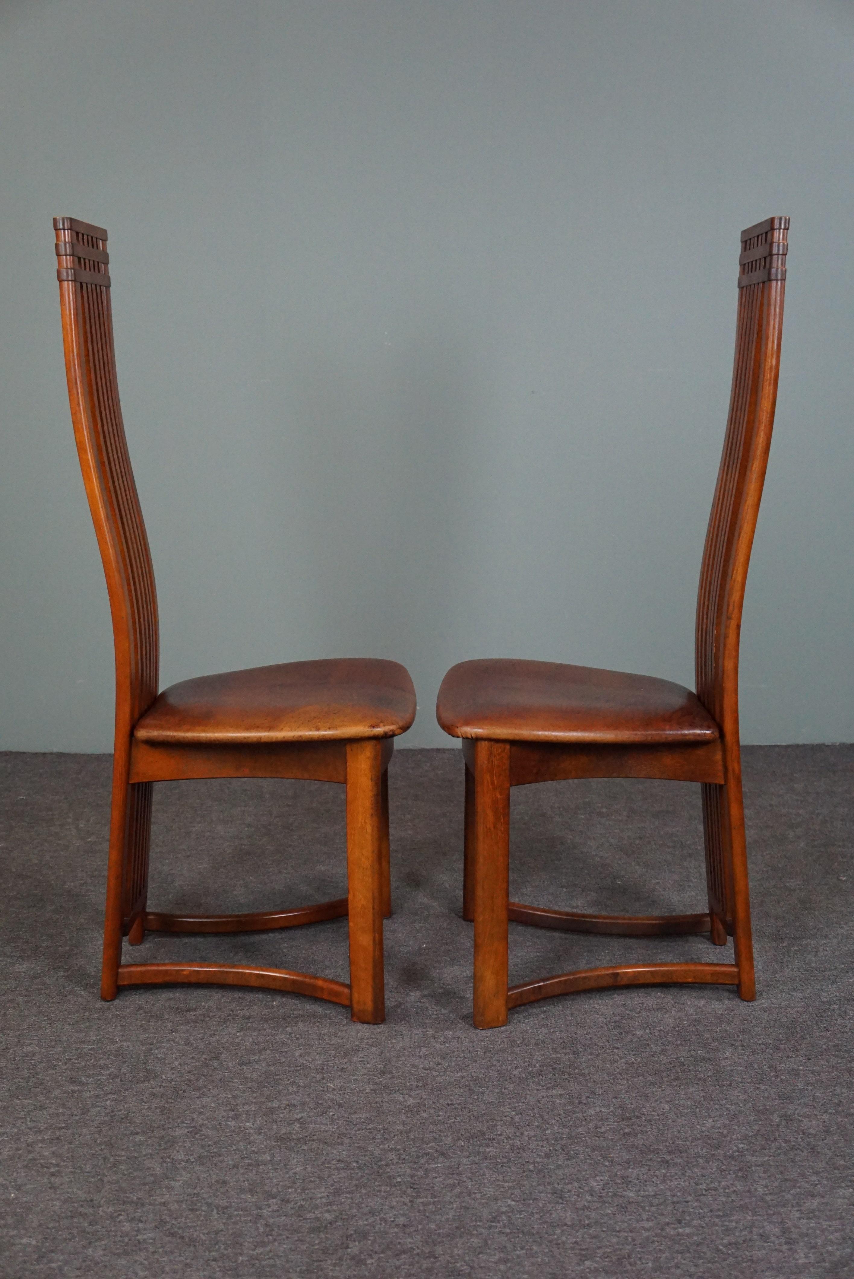 Satz von 6 Esszimmerstühlen aus Schafsleder im Art Nouveau Stil (21. Jahrhundert und zeitgenössisch) im Angebot