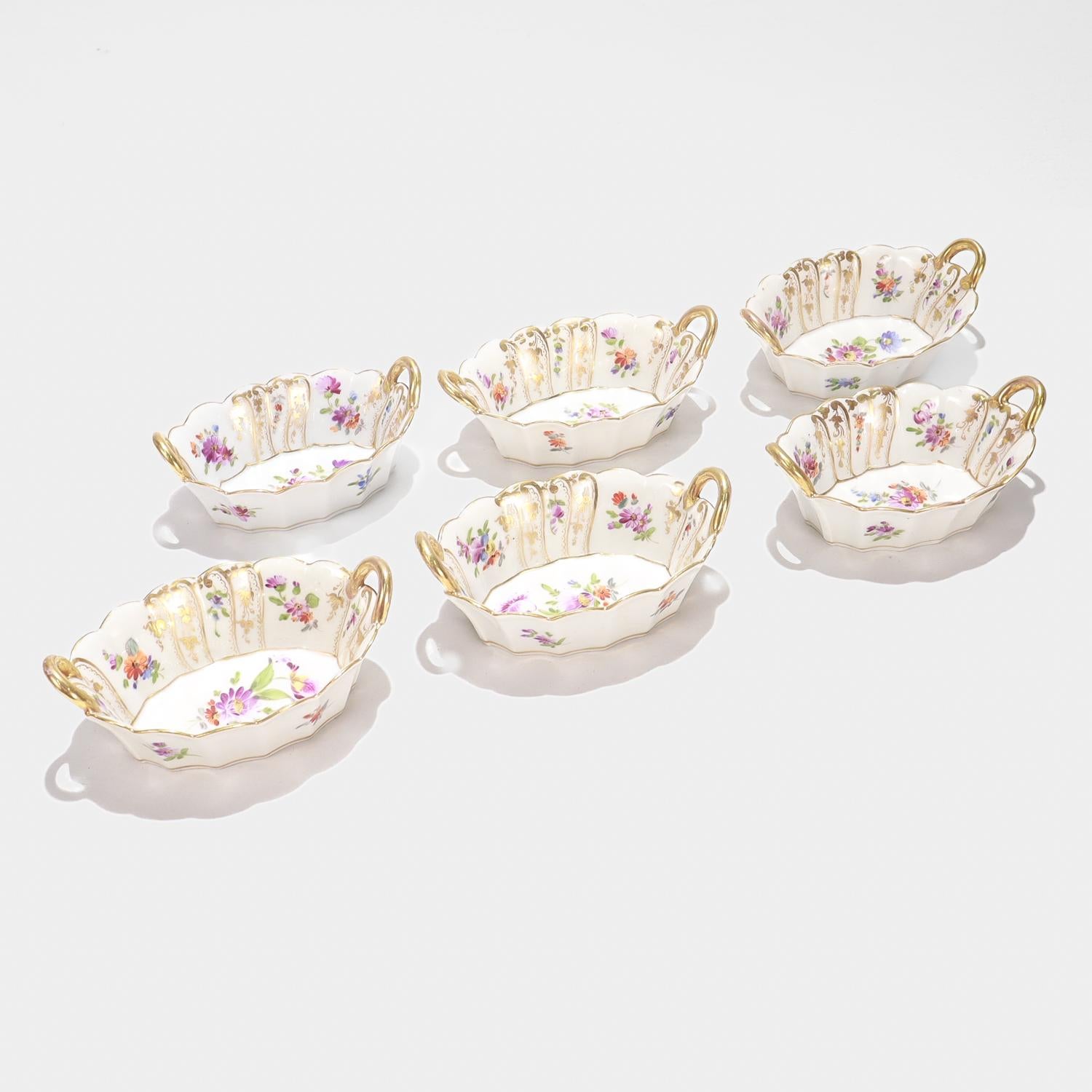 Hand-Painted Set of 6 Signed Richard Klemm Dresden Porcelain Condiment Serving Bowls For Sale