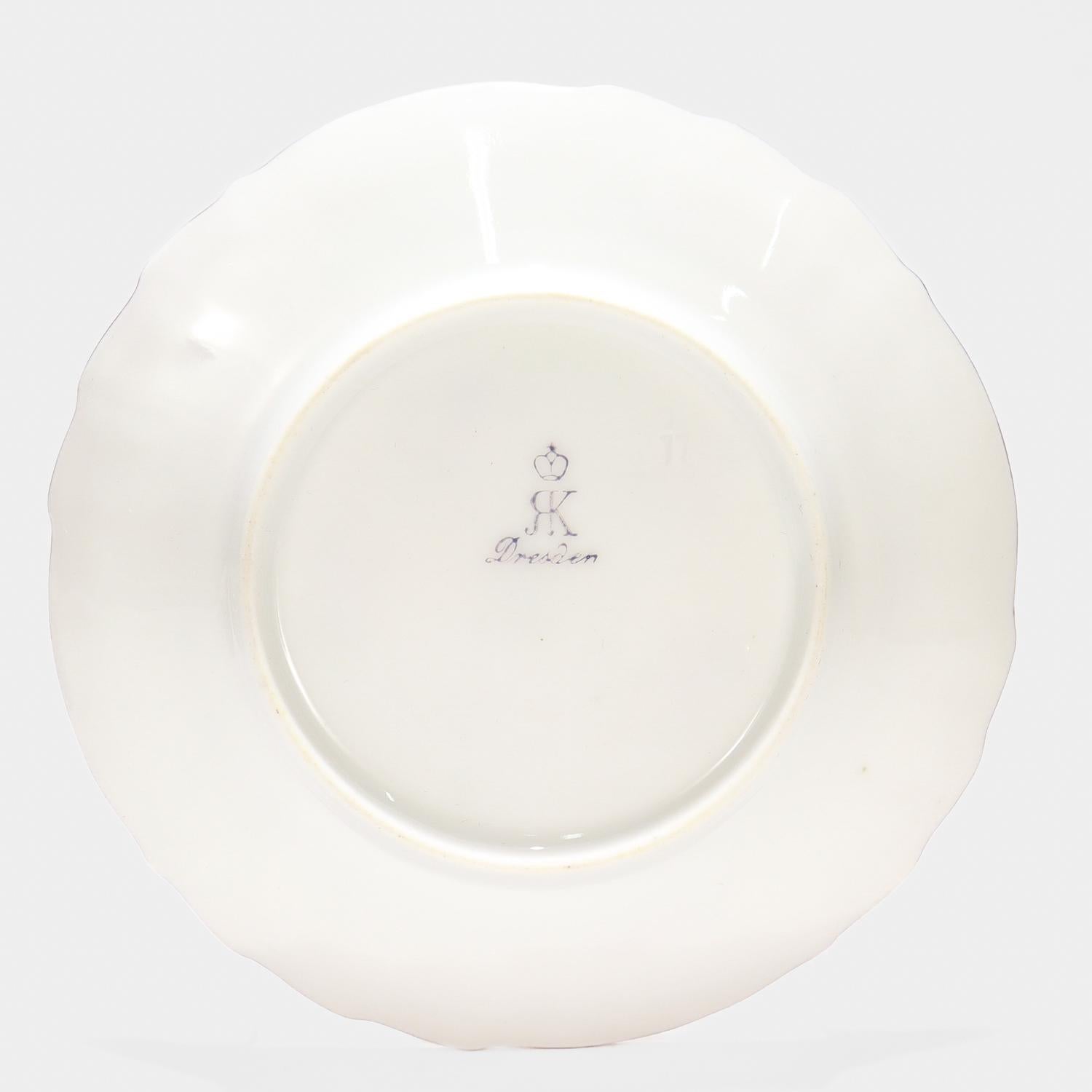 Lote de 6 Platos Petit Four de Dresden Porcelain firmados por Richard Klemm en venta 6
