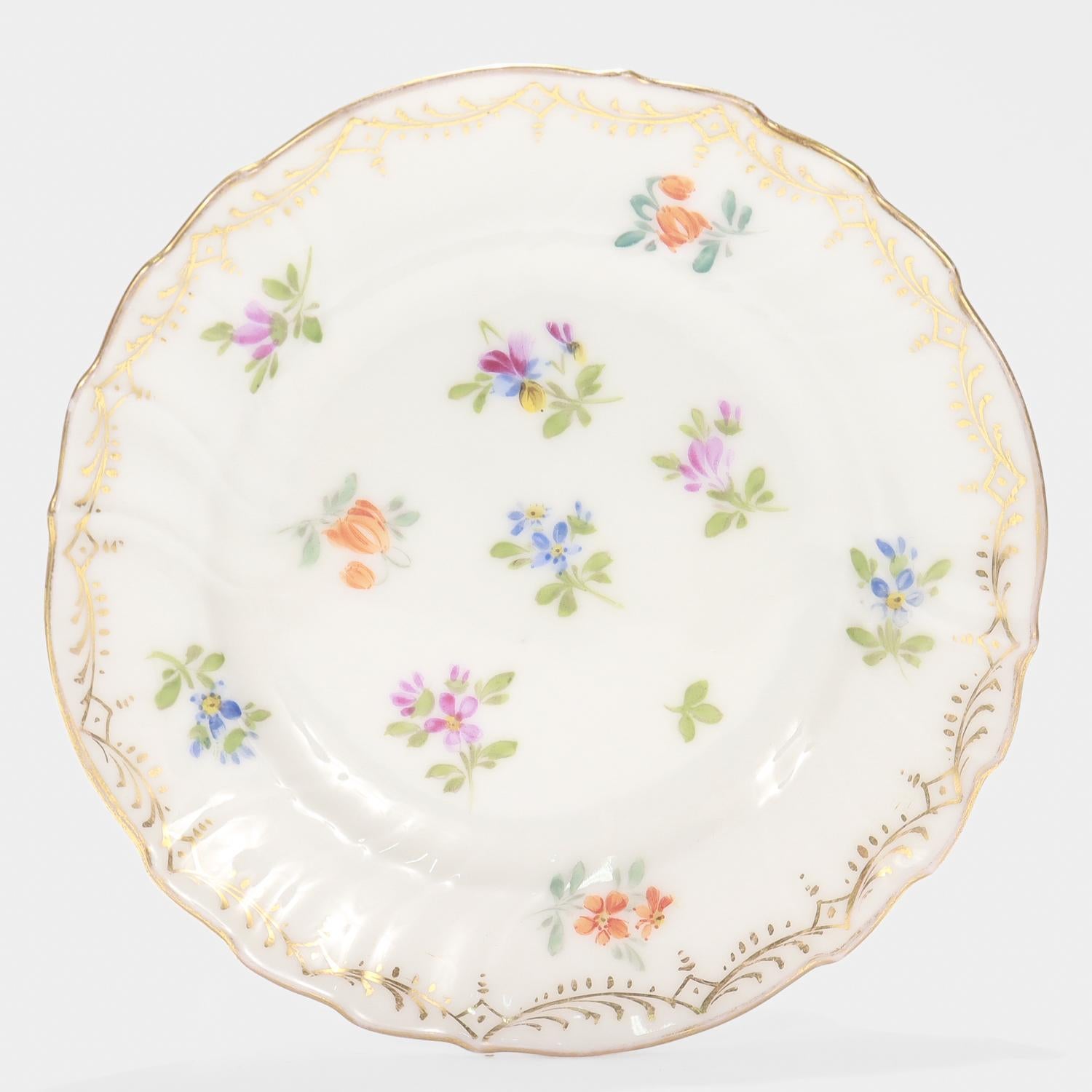 Lote de 6 Platos Petit Four de Dresden Porcelain firmados por Richard Klemm en venta 2