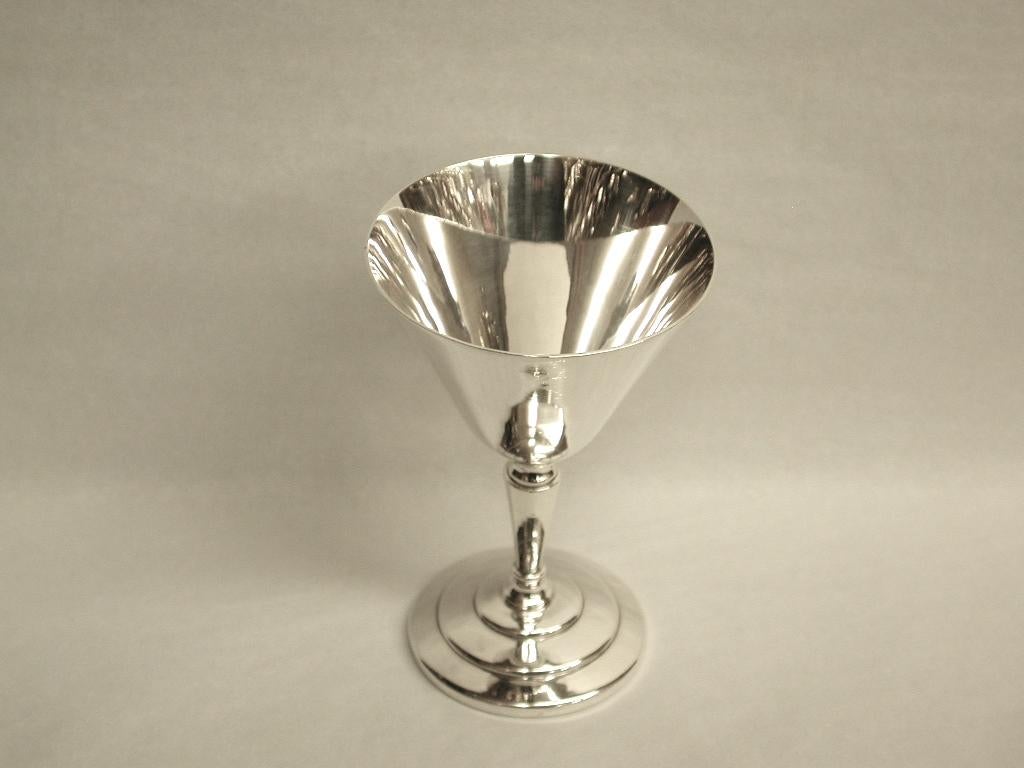 English Set of 6 Silver Plated Art Deco Cocktail Cups Dated circa 1930, Mappin & Webb