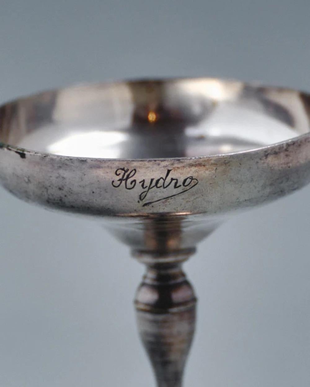 Set de 6 coupes à champagne en métal argenté Bon état - En vente à PARIS, FR