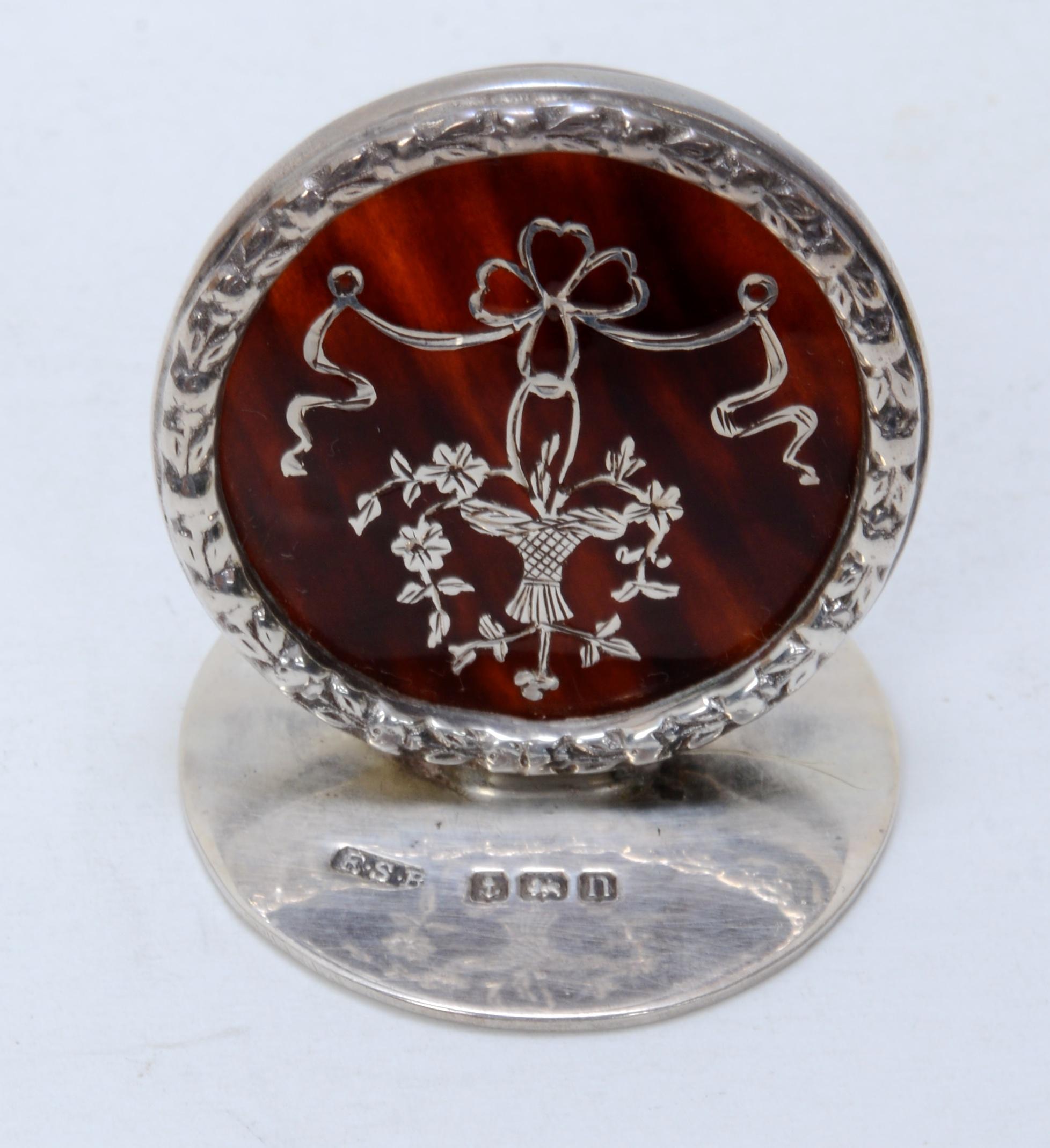 Set of 6 Silver & Tortoise Shell Place Card Holders Original Box, Ryrie Jewelers In Excellent Condition For Sale In valatie, NY