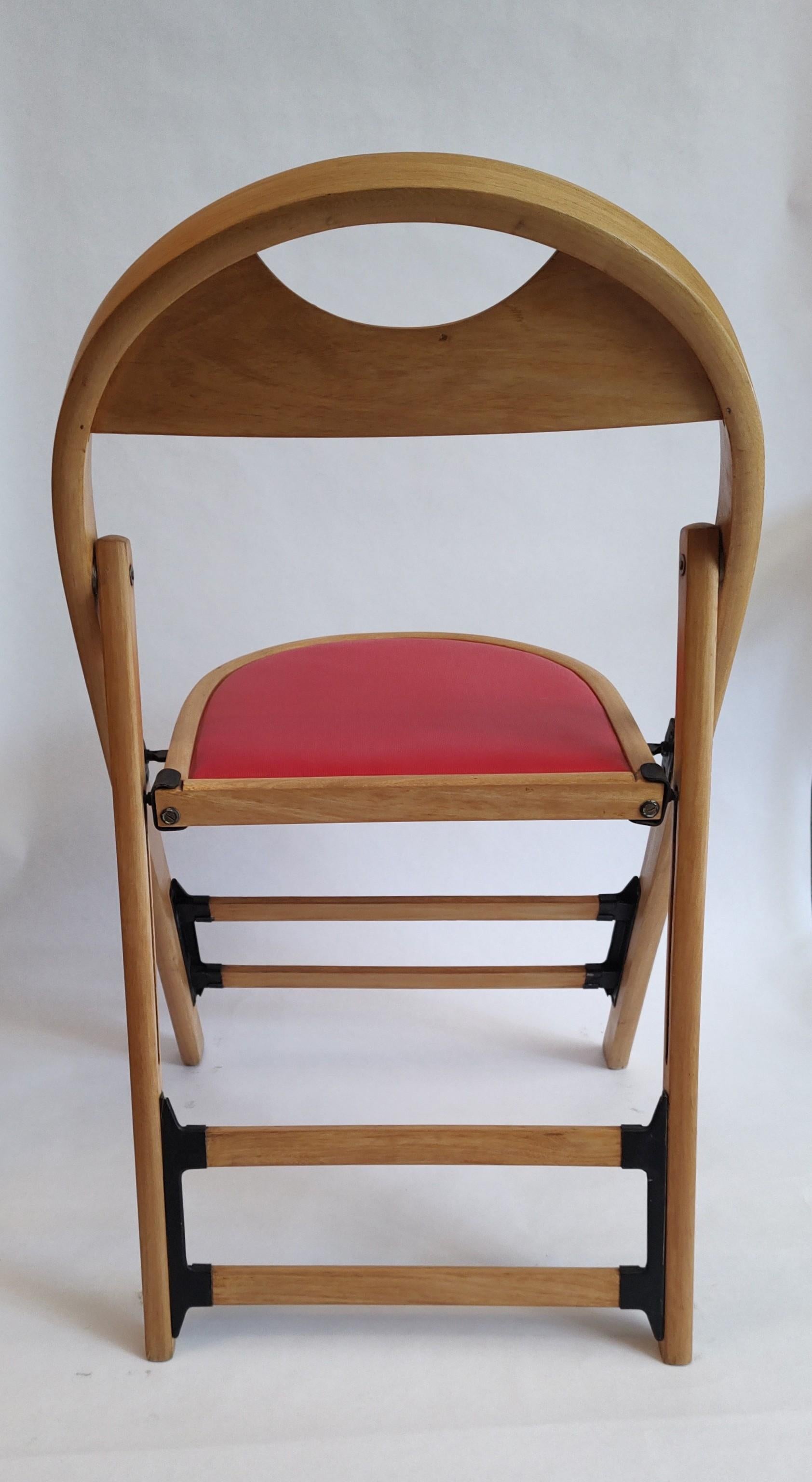 Satz von 6 schlanken, runden, klappbaren Stühlen von „Sillas Malinche“ aus natürlichem Buchenholz (Mexikanisch) im Angebot