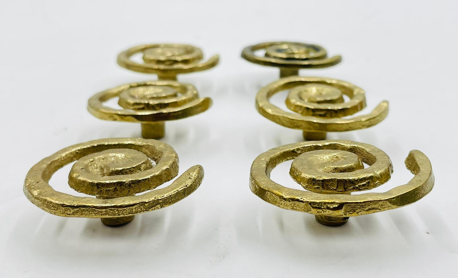 Mid-20th Century Set of 6 Solid Brass Cabinet Pulls, Mexico 1950's For Sale