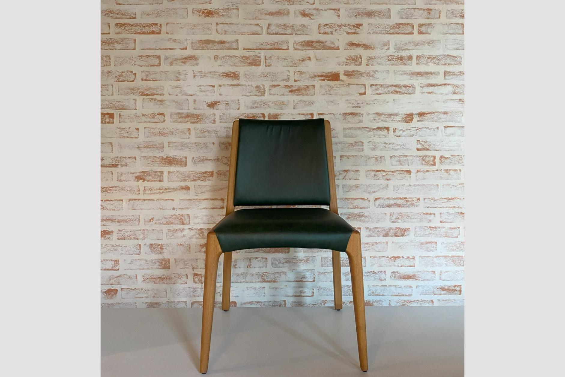 Set of 6 solid wood 