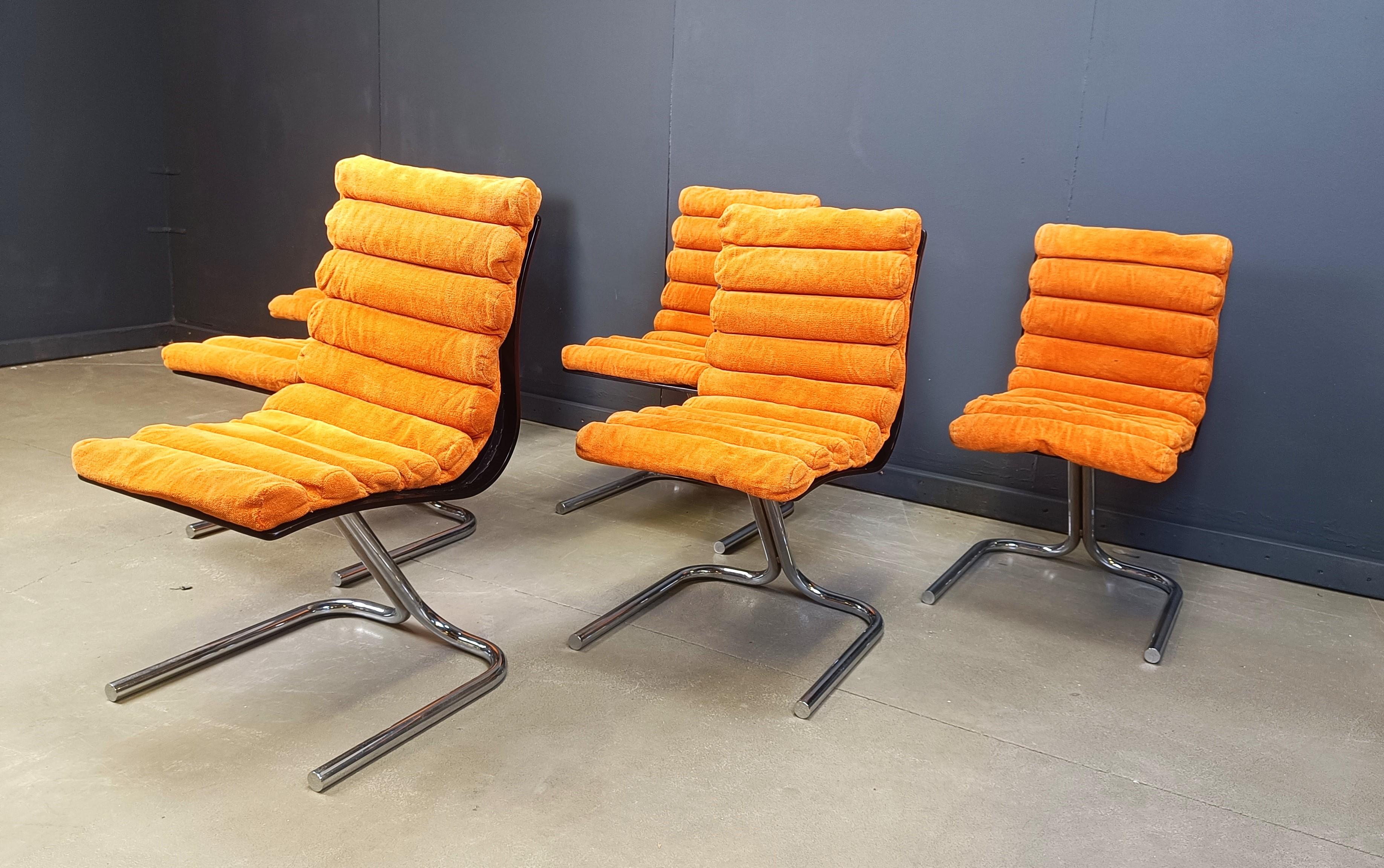 Set of 6 space age dining chairs, 1970s 1