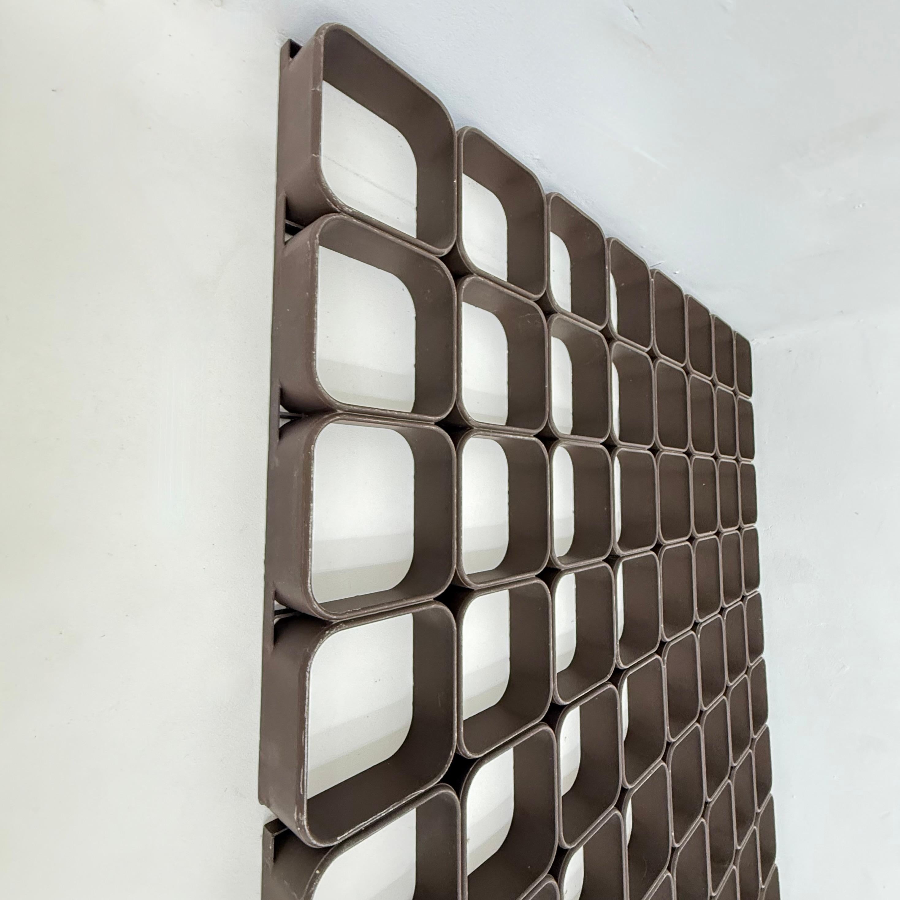Lot de 6 panneaux muraux en plastique A Space, 1970 en vente 3