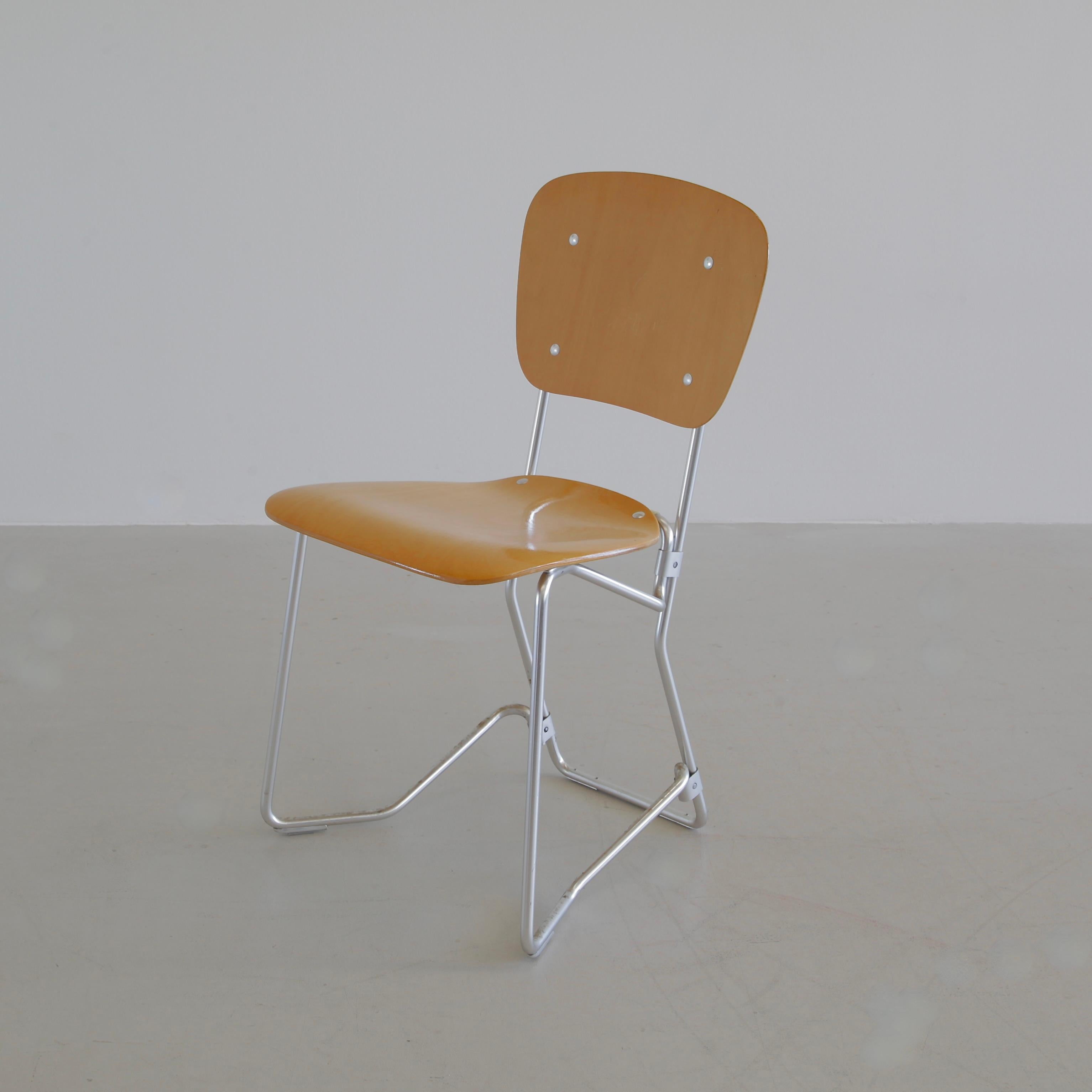 Mid-Century Modern Set of 6 stackable ALUFLEX Chairs by Armin WIRTH, 1960's