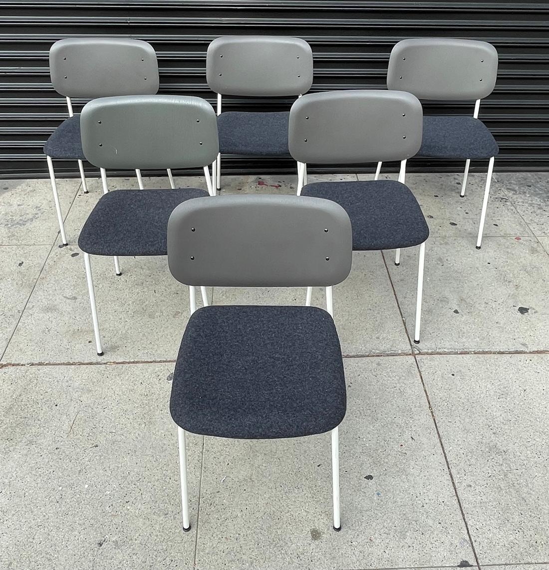 Satz von 6 stapelbaren Stühlen von Iskos-Berlin für Hay Furniture (Moderne) im Angebot