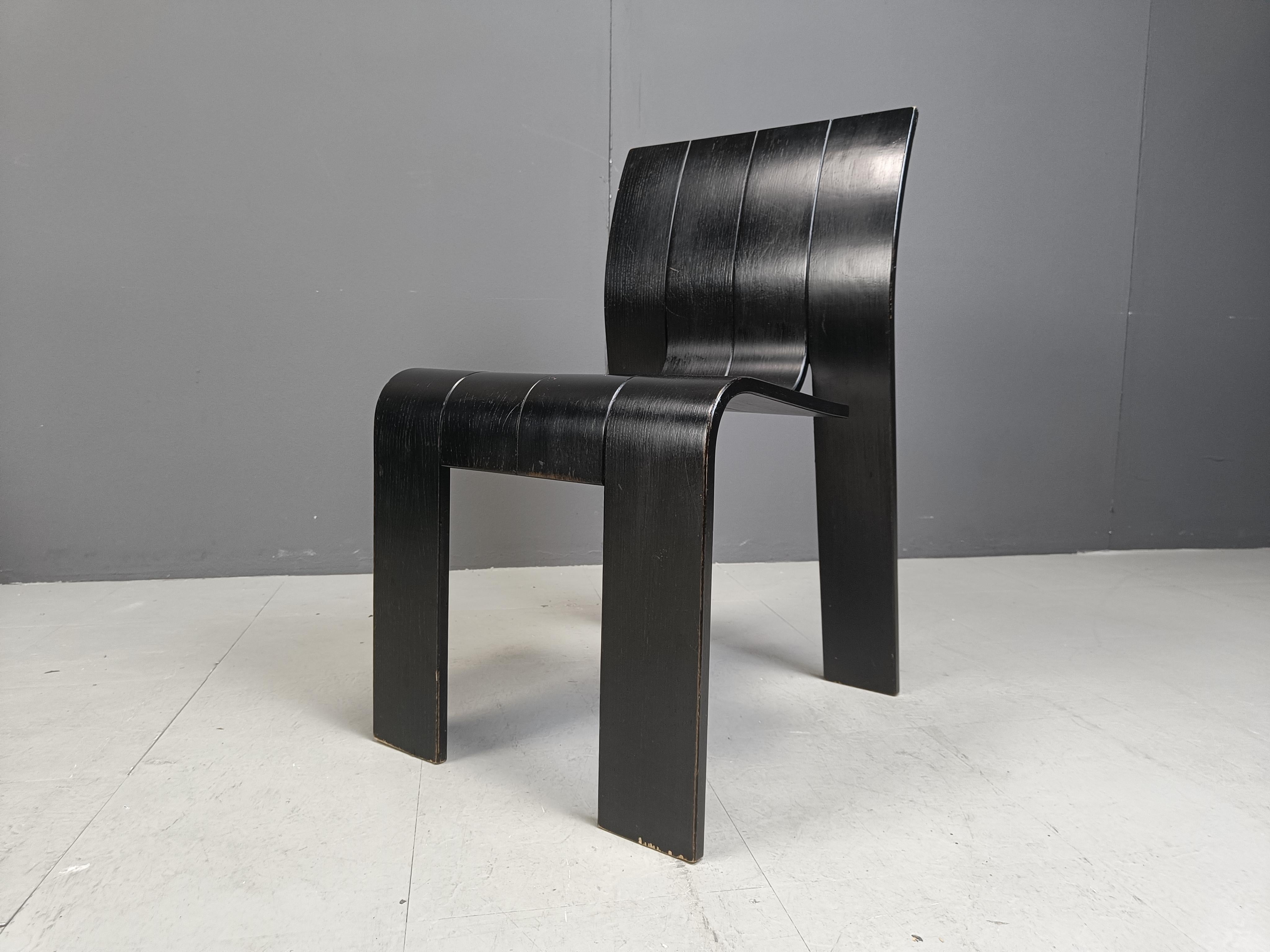 Set of 6 stackable Gijs Bakker Strip chairs, 1980s 4