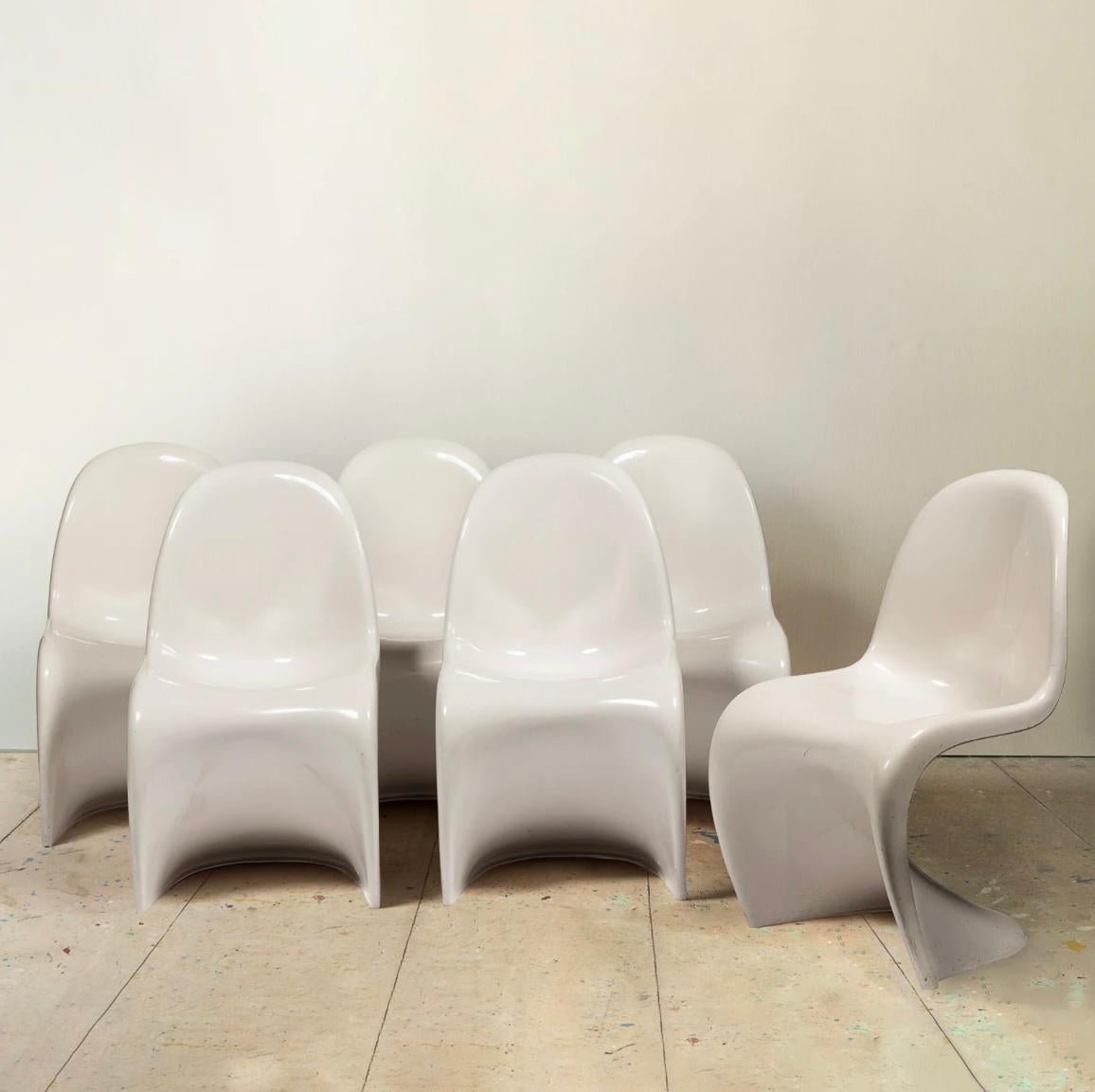 Mid-Century moderno Set di 6 sedie Panton impilabili in ABS modellato e laccato bianco in vendita