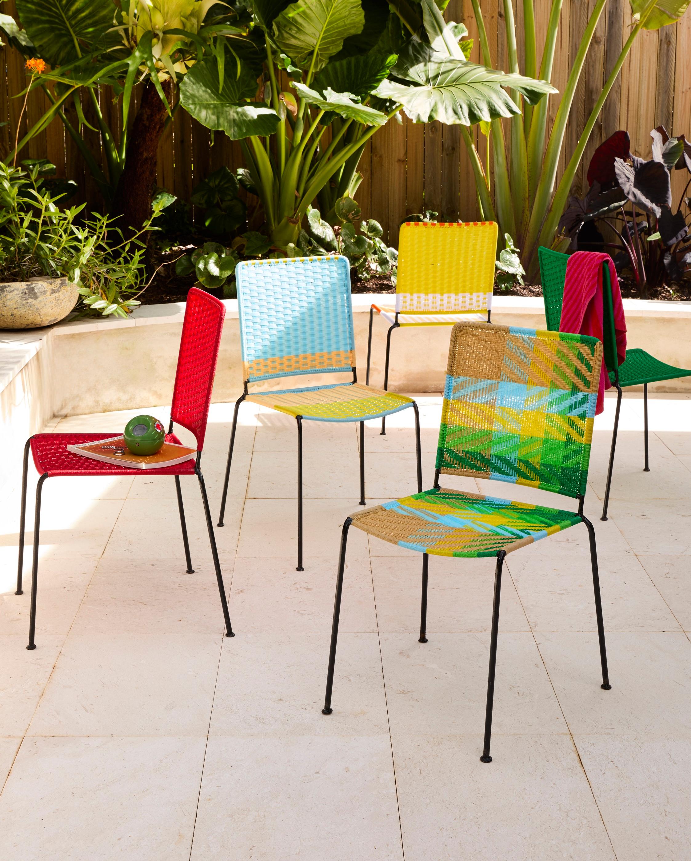 Ensemble de 6 chaises empilables en tissu en vente 3