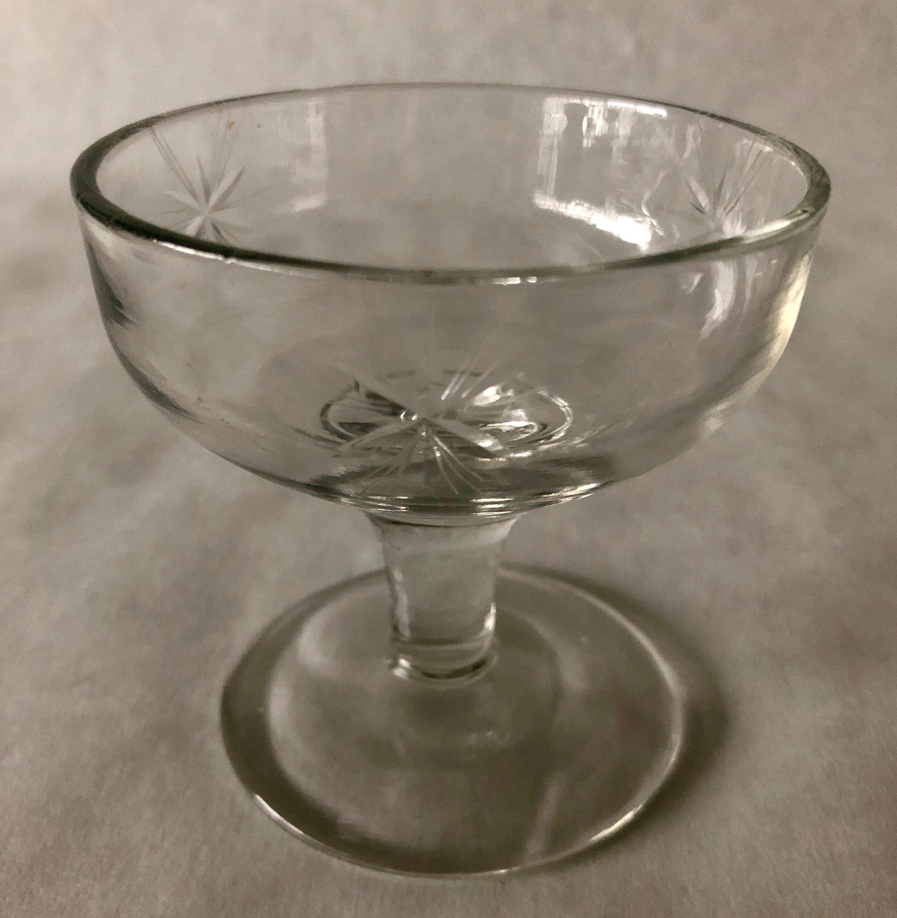 Set of 6 Starburst Etched Glass Champagne Coupe Glasses For Sale 7