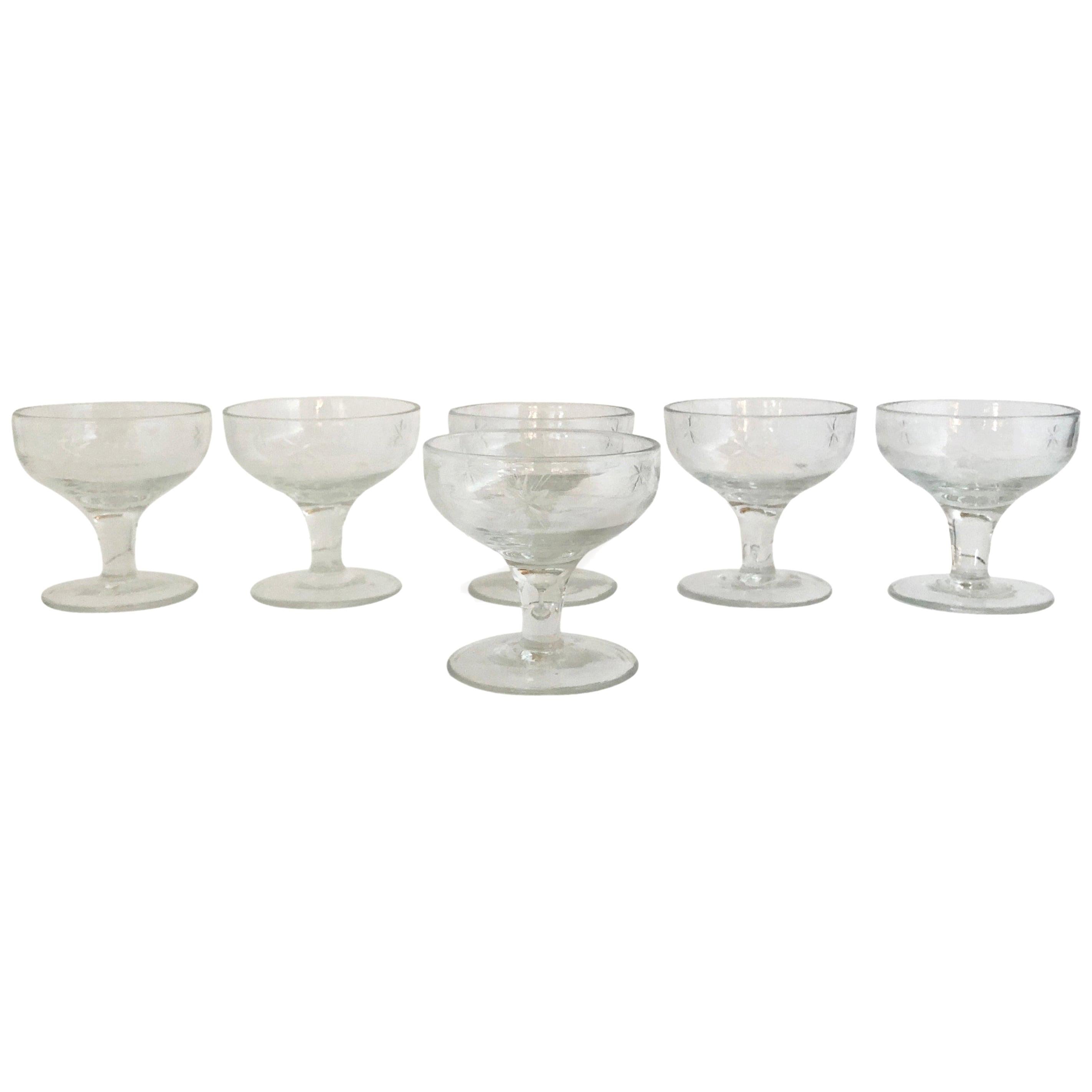 Set of 6 Starburst Etched Glass Champagne Coupe Glasses For Sale