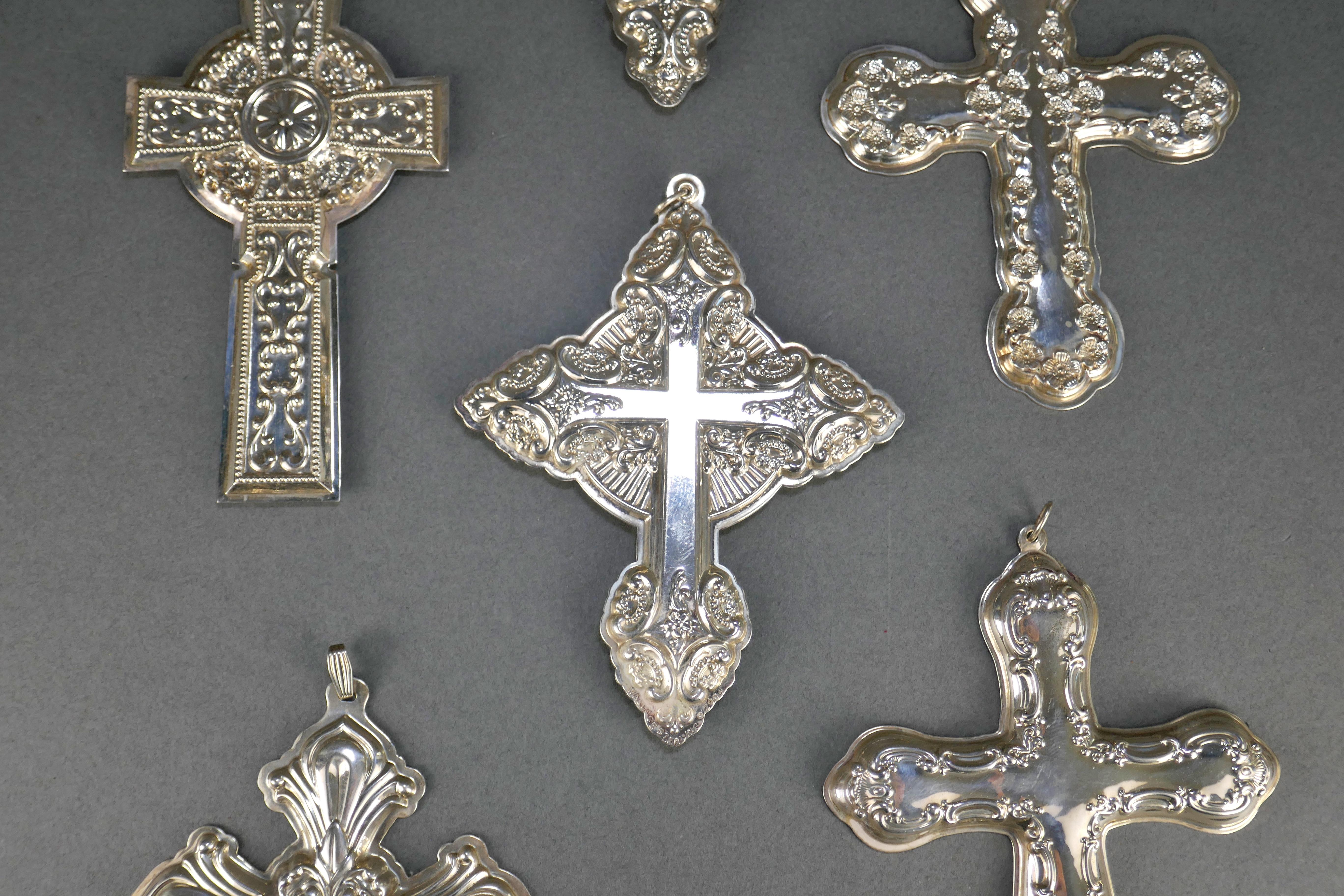 American Set of 6 Sterling Silver Gorham Wallace Towle Christmas Cross Tree Ornaments For Sale