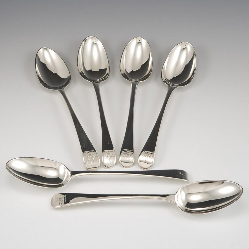 Set of 6 Sterling Silver Hanoverian Pattern Dessert Spoons London, 1792

Additional information:
Date : Hallmarked in London 1792 for George Smith & William Fearn
Period : George III
Origin : London England
Decoration : The tip engraved with a crest