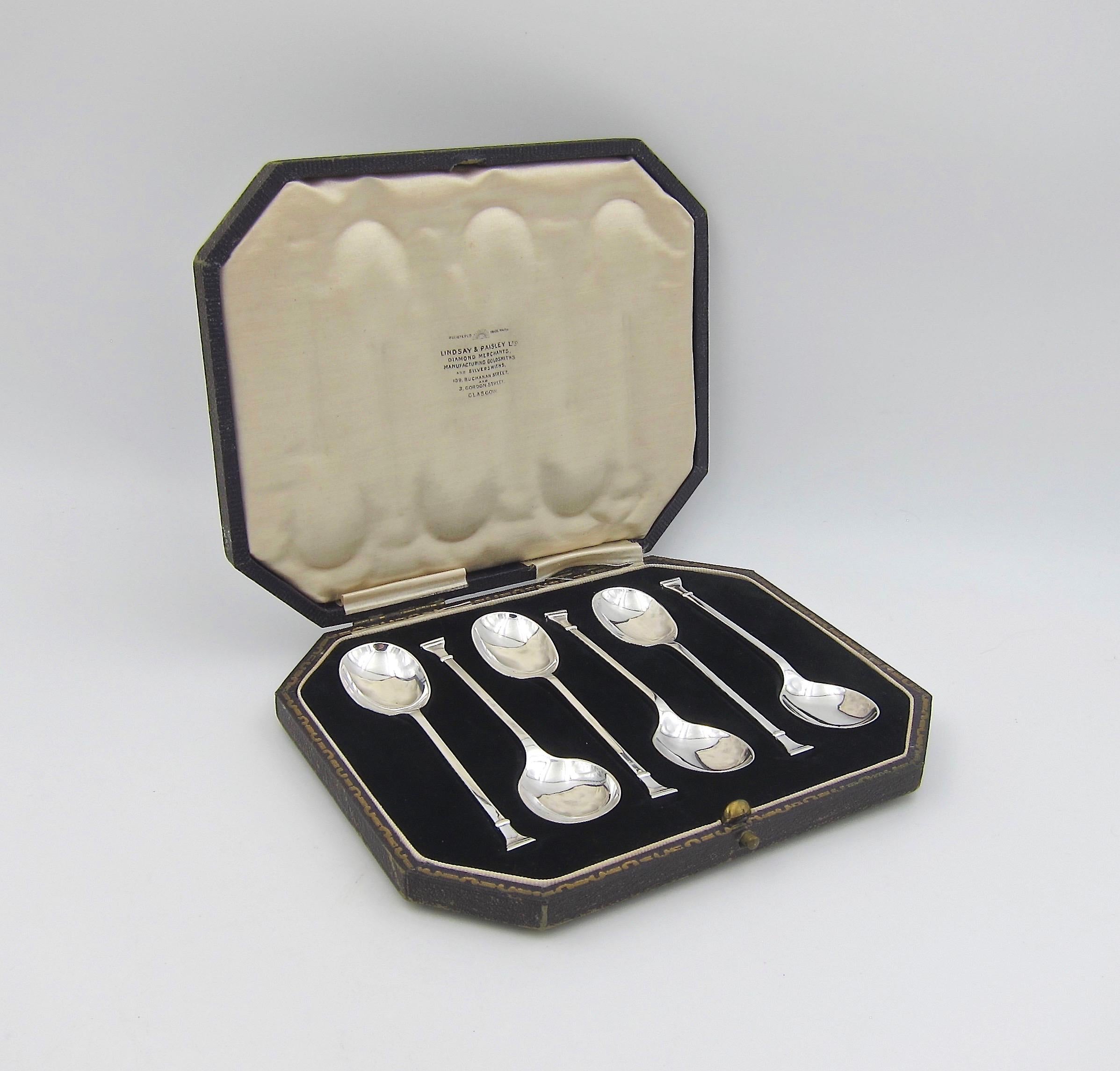 Set of 6 Sterling Silver Spoons from Cooper Brothers and Sons of Sheffield 1925 4