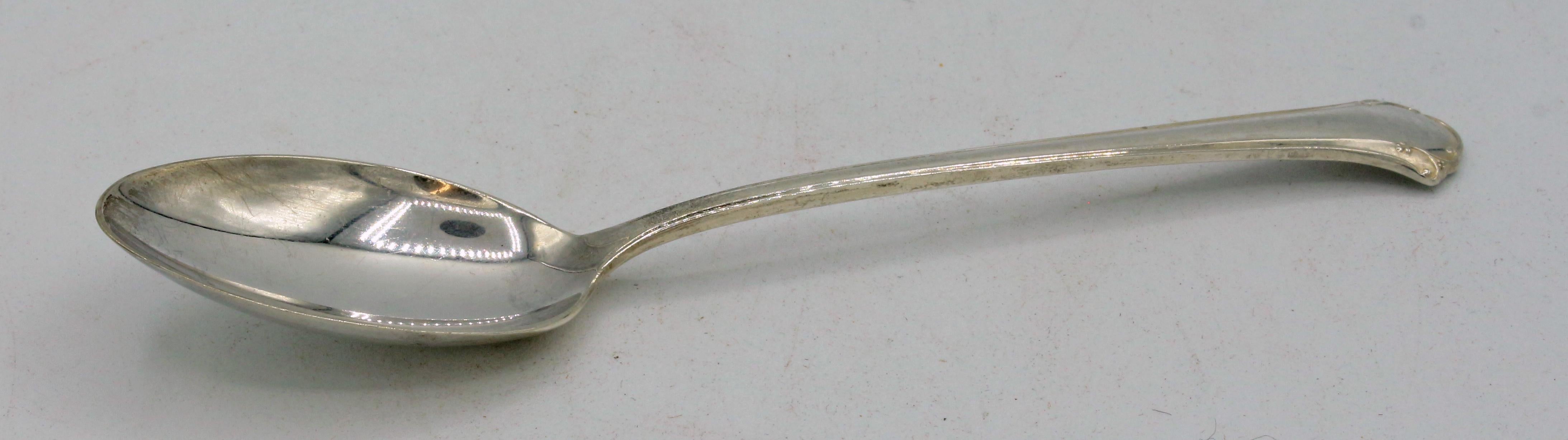 Mid-20th century set of 6 sterling teaspoons, Chippendale pattern by Towle of 1937. Never engraved. 5 troy oz. 6
