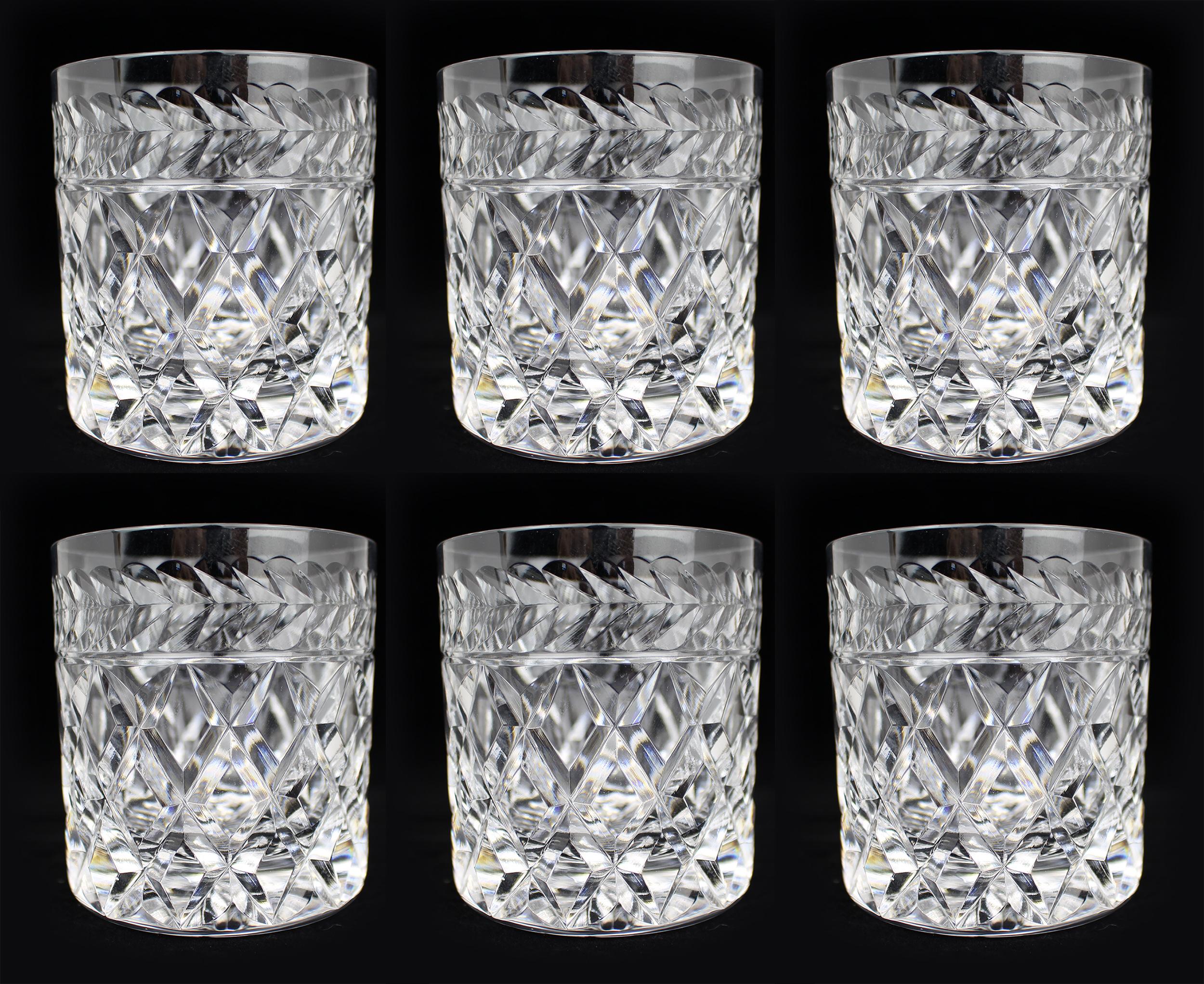 Verre taillé Lot de 6 gobelets à whisky en verre taillé Stuart Cheltenham en vente